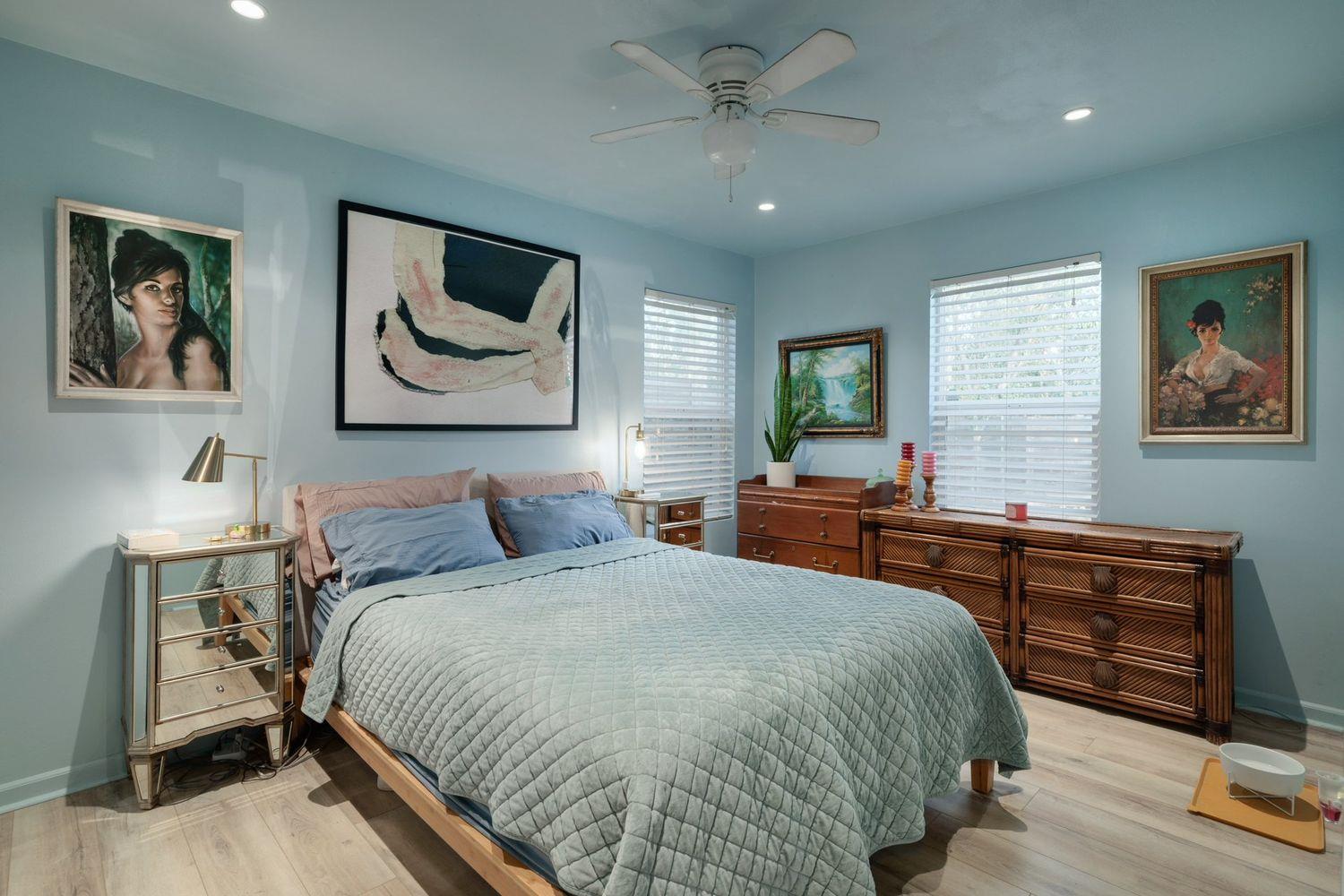 901 Saint Elmo CIR