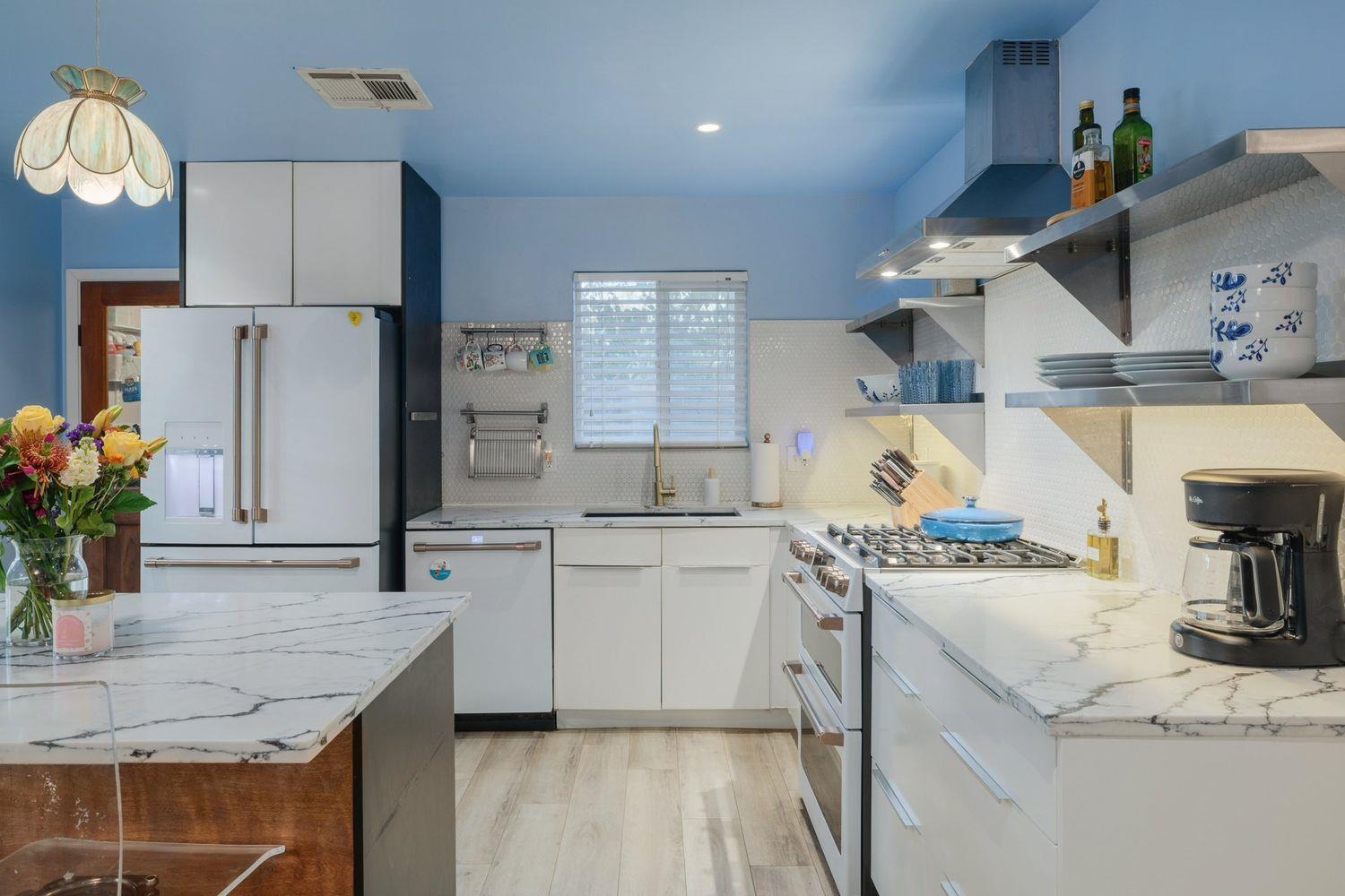 901 Saint Elmo CIR
