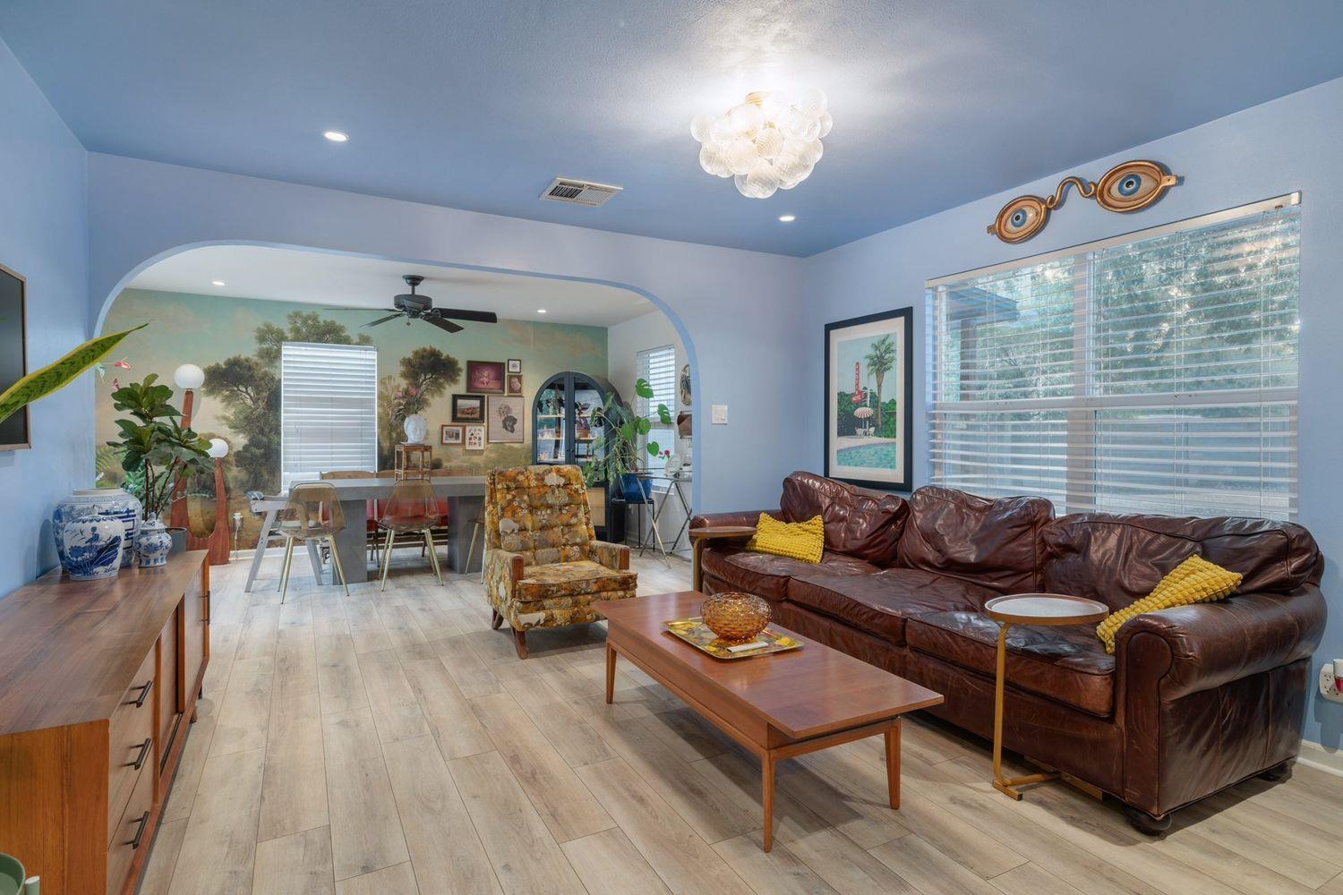 901 Saint Elmo CIR