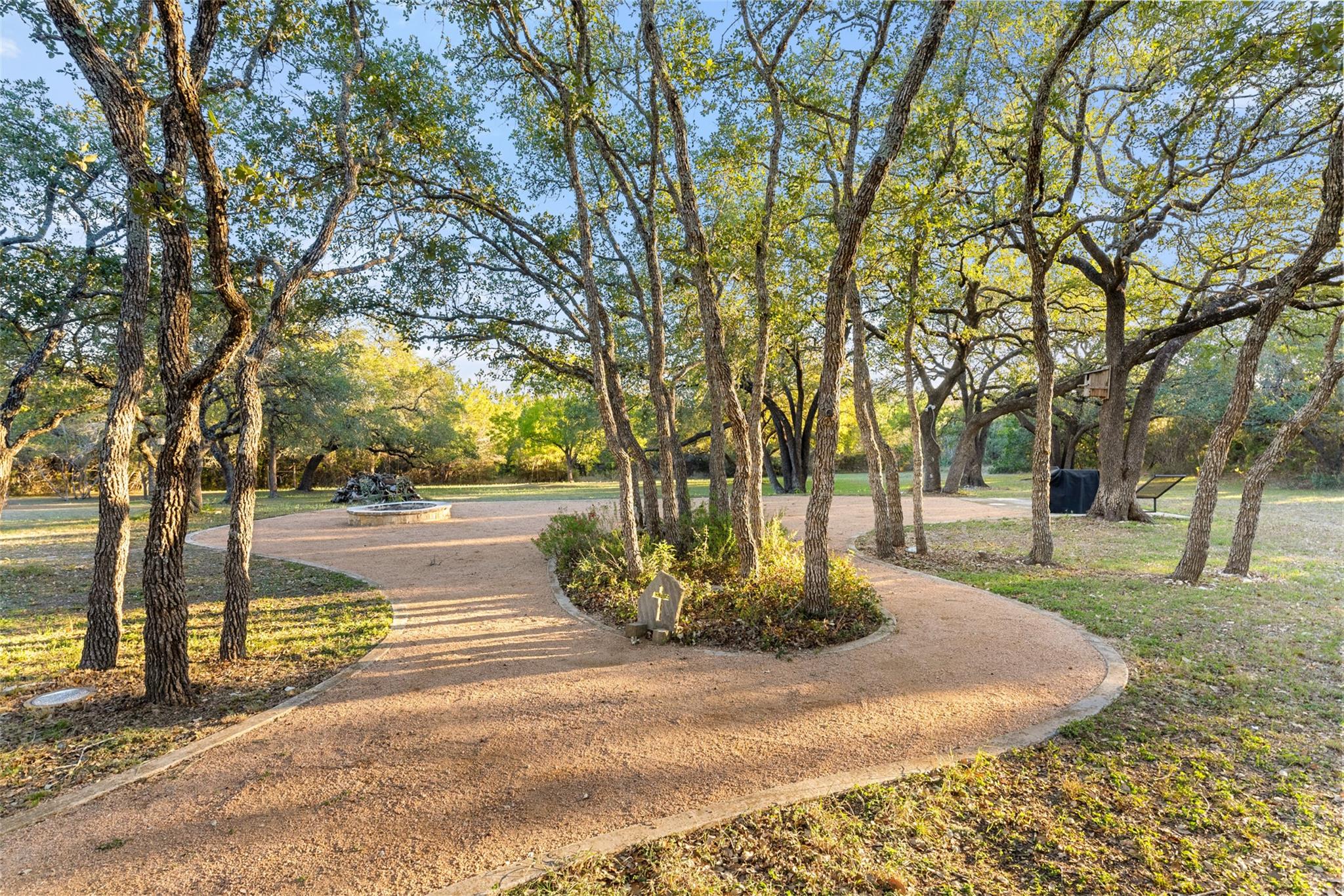 301 Crystal Meadows DR