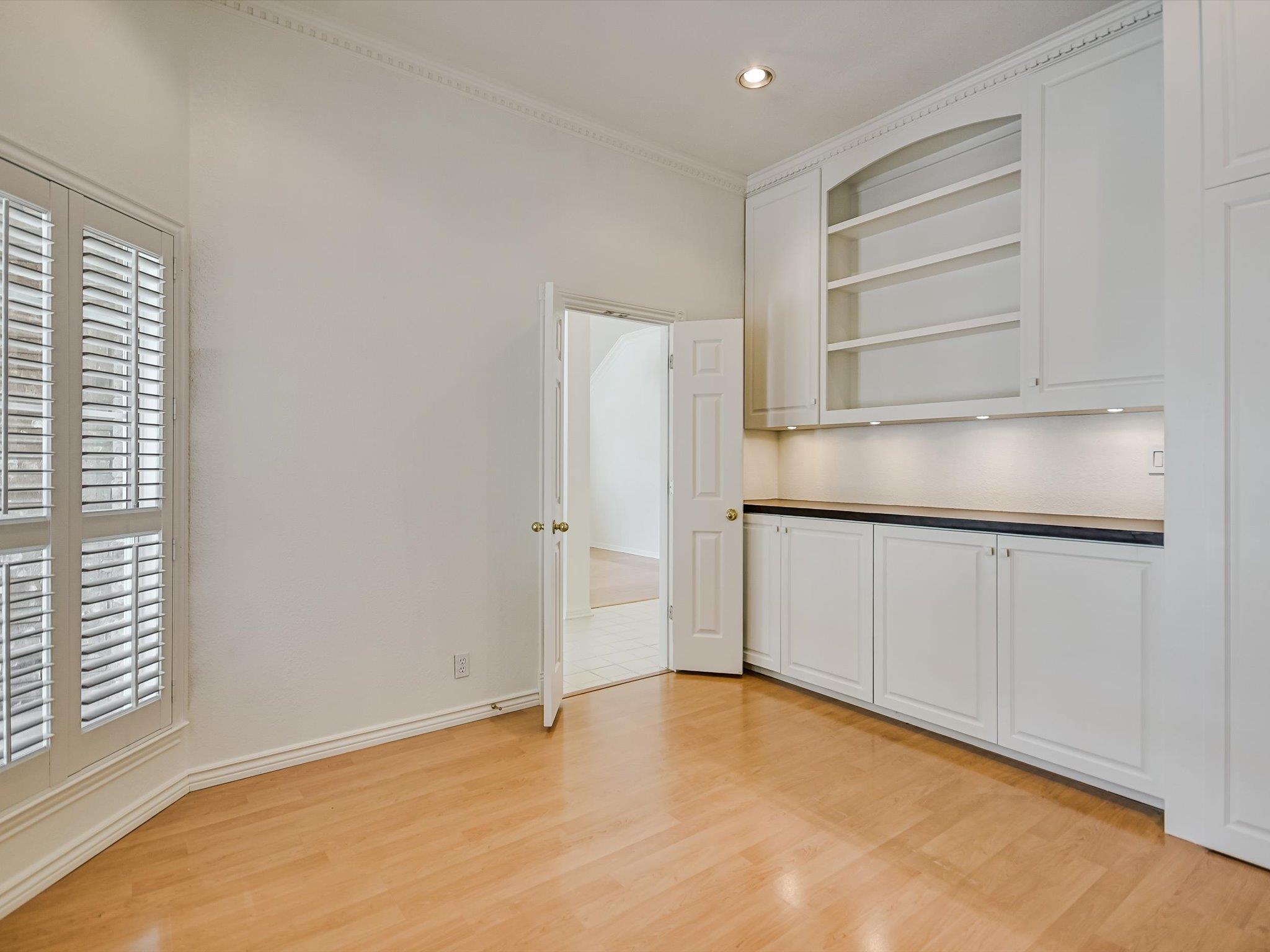10817 Redmond RD