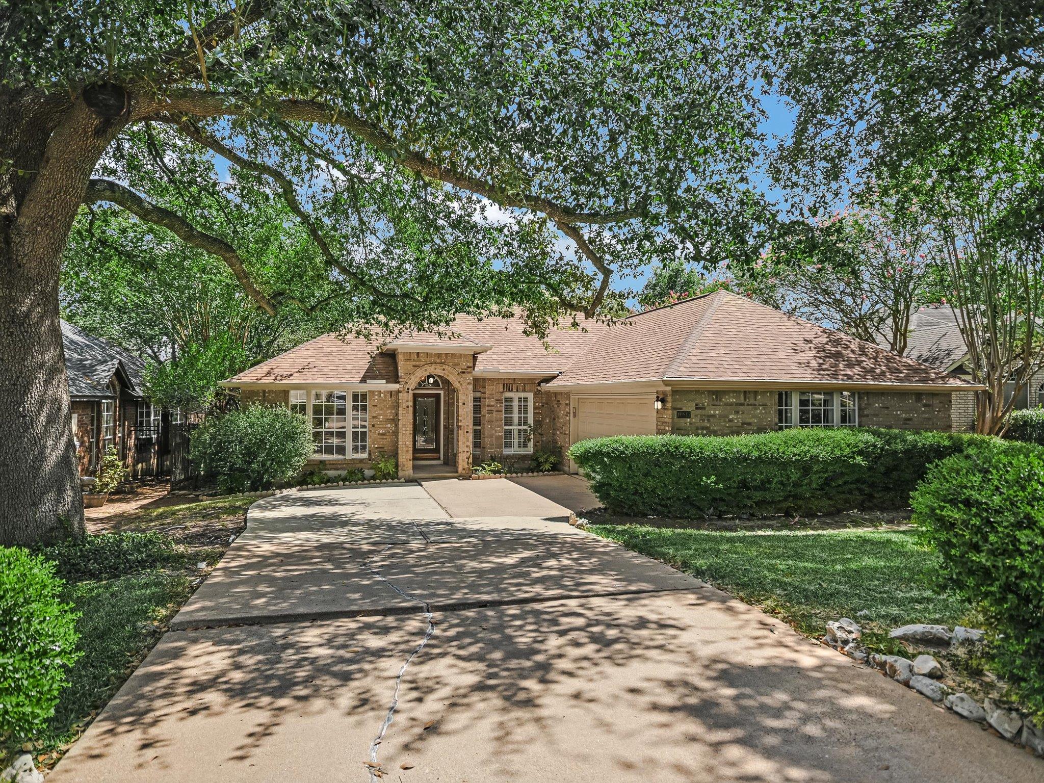 10817 Redmond RD