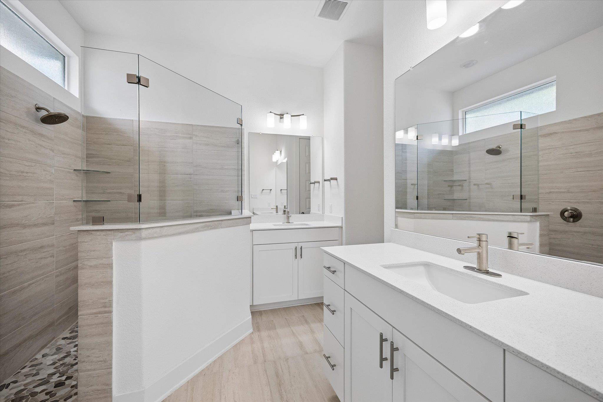 109 Beneteau DR