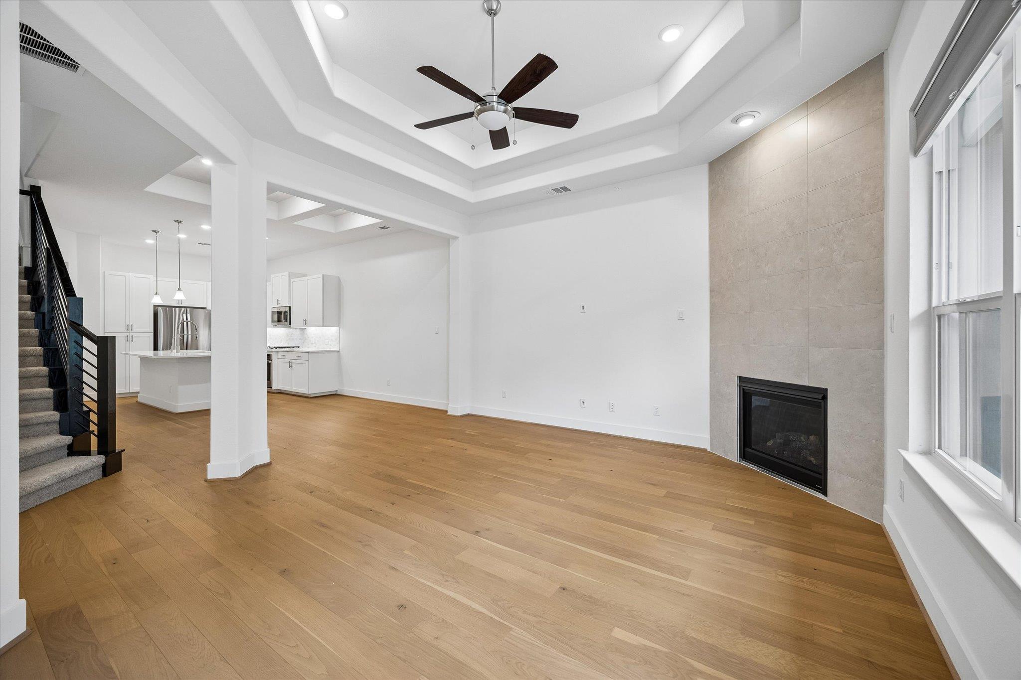 109 Beneteau DR