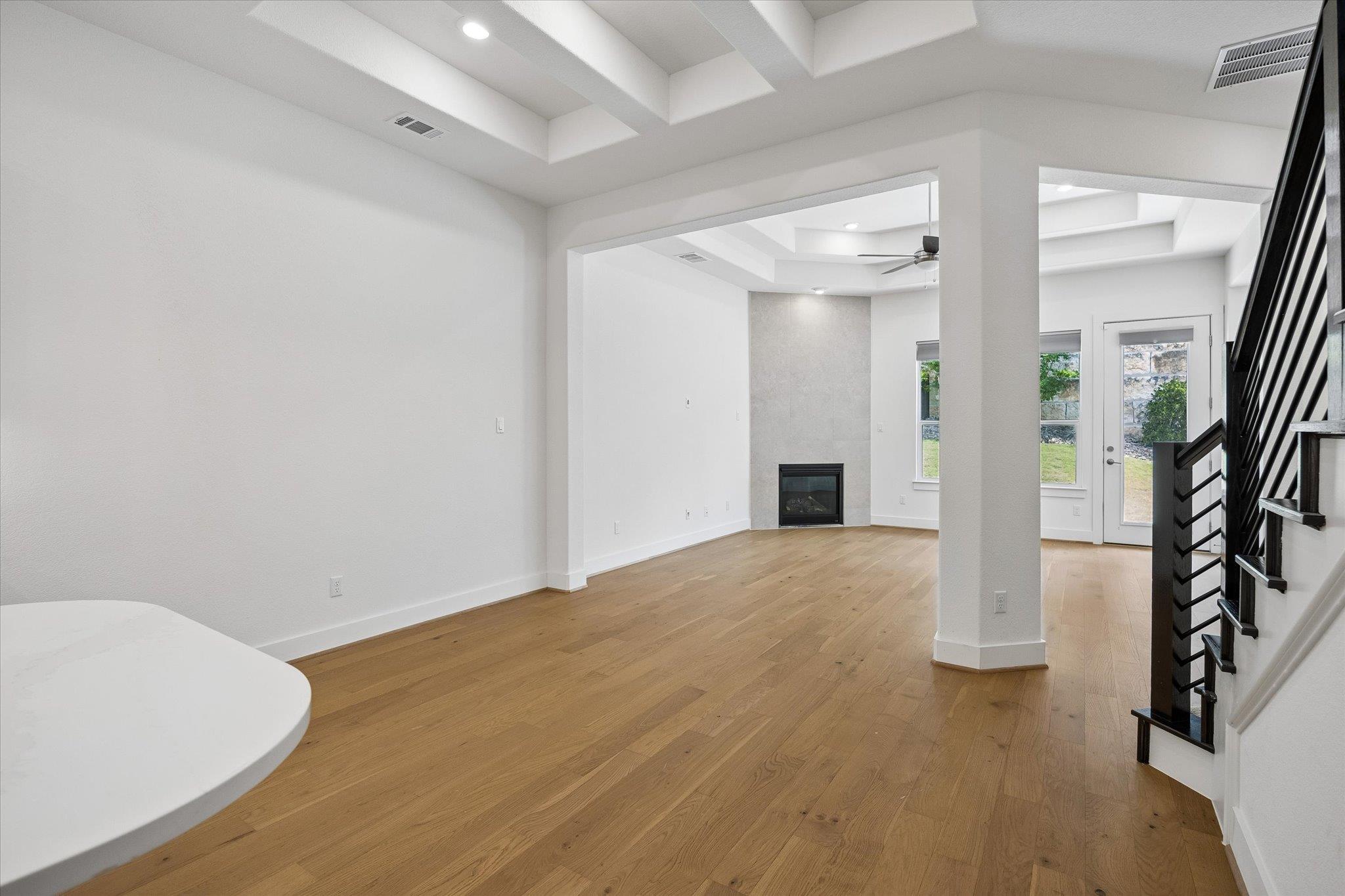 109 Beneteau DR