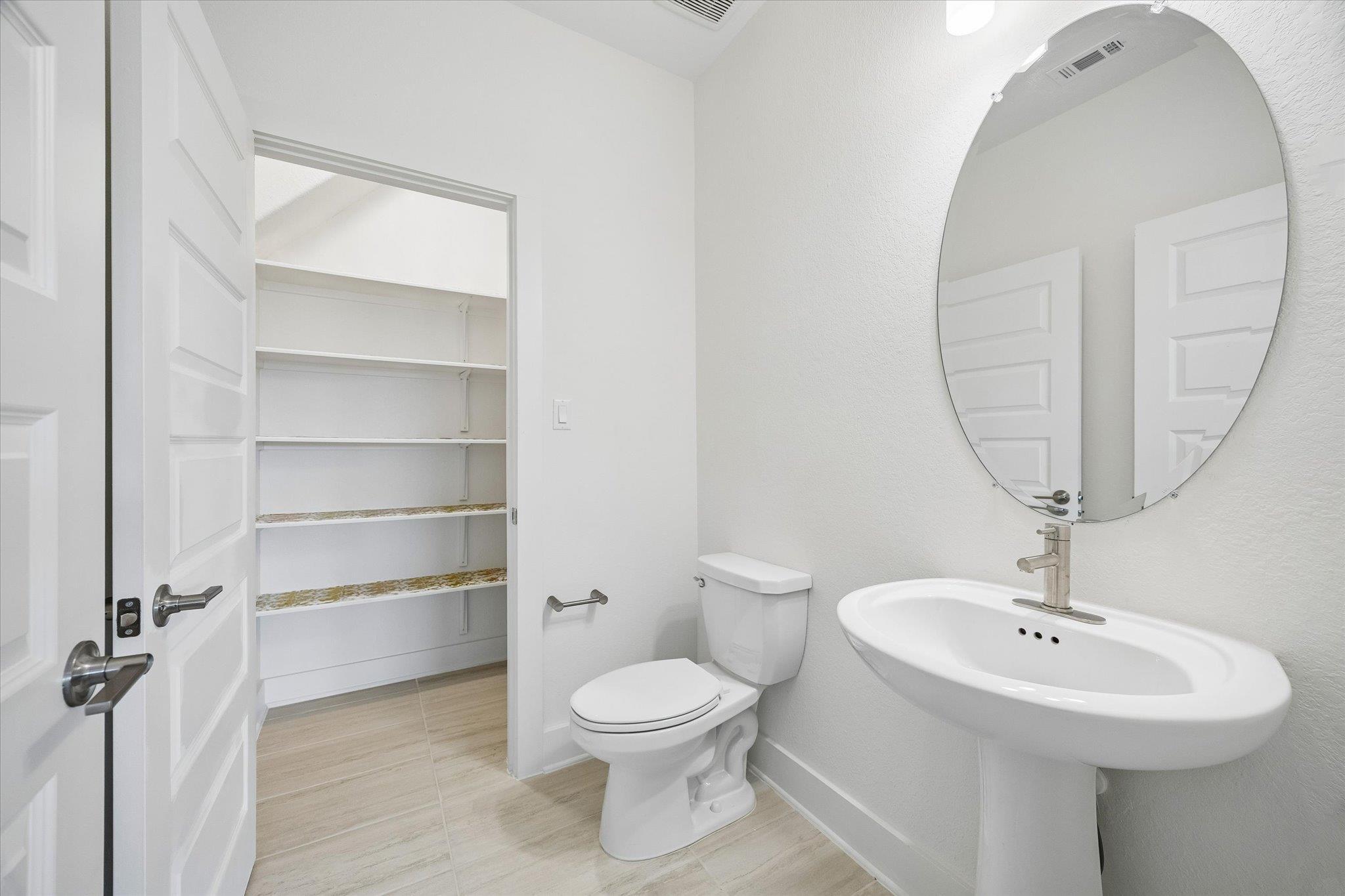 109 Beneteau DR