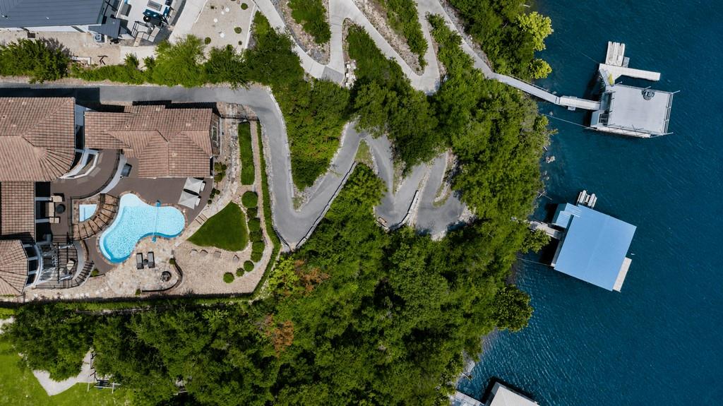 17508 Northlake Hills DR
