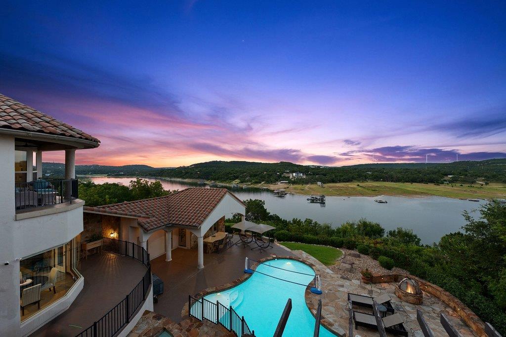 17508 Northlake Hills DR