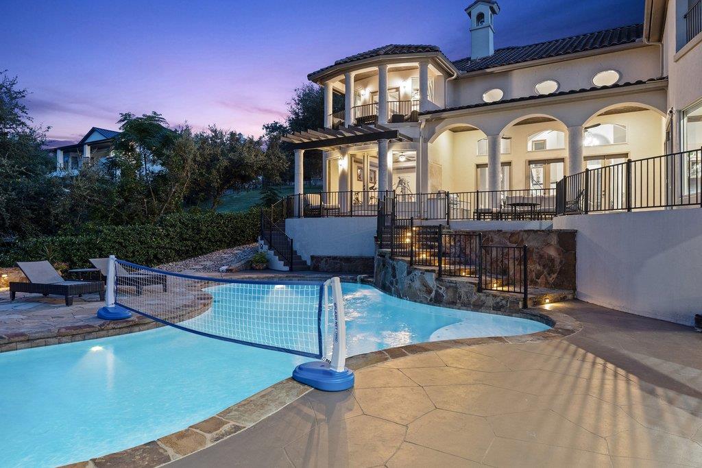 17508 Northlake Hills DR
