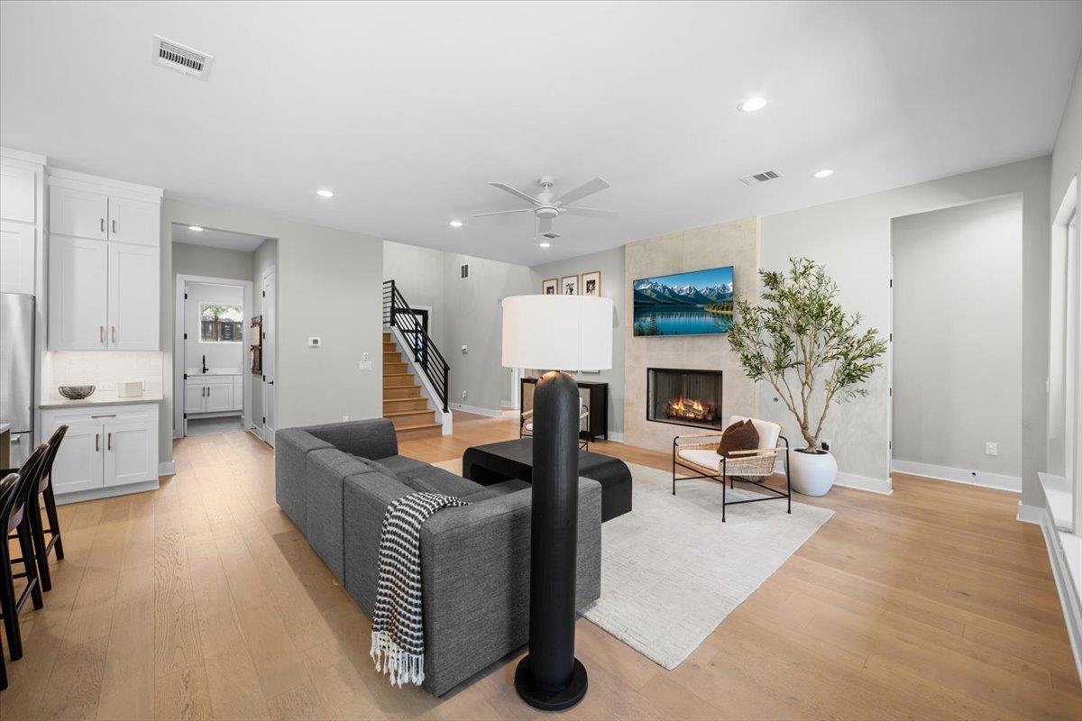 2906 Allison DR