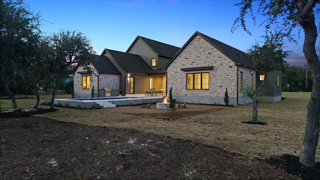 9207 Zyle RD