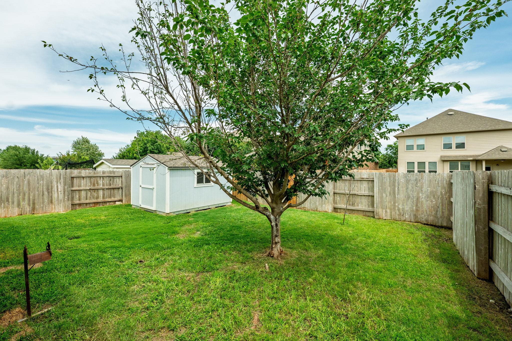2701 Auburn Chestnut LN
