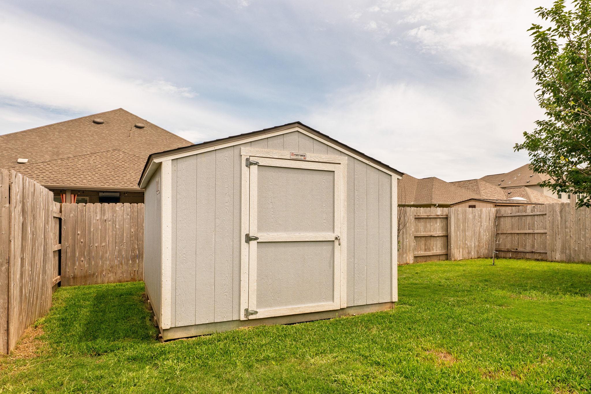 2701 Auburn Chestnut LN