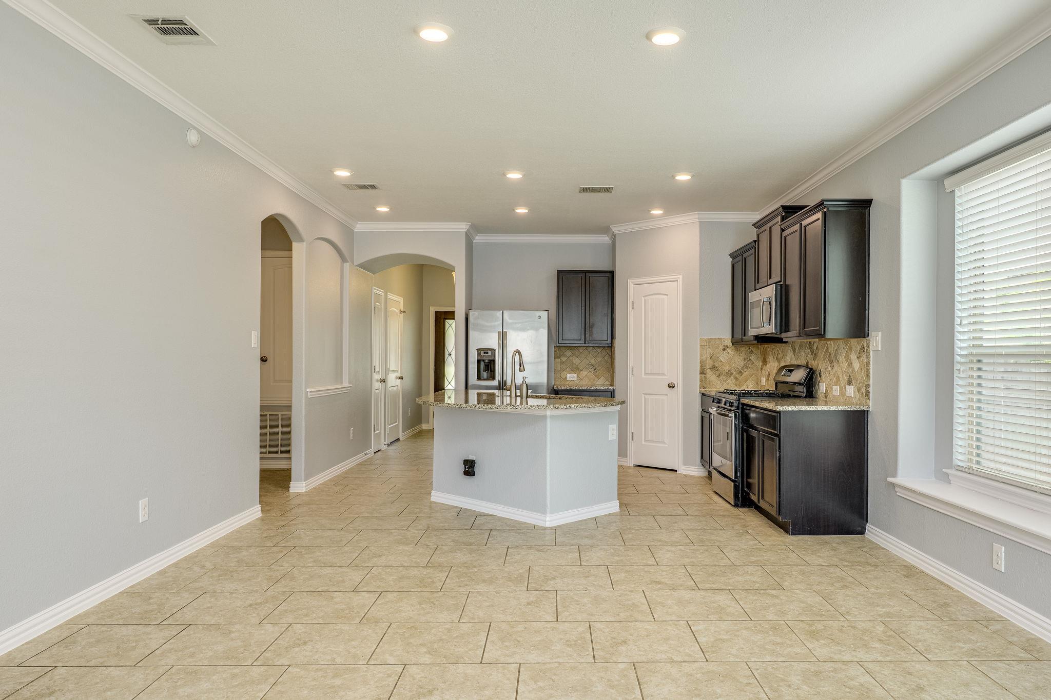 2701 Auburn Chestnut LN
