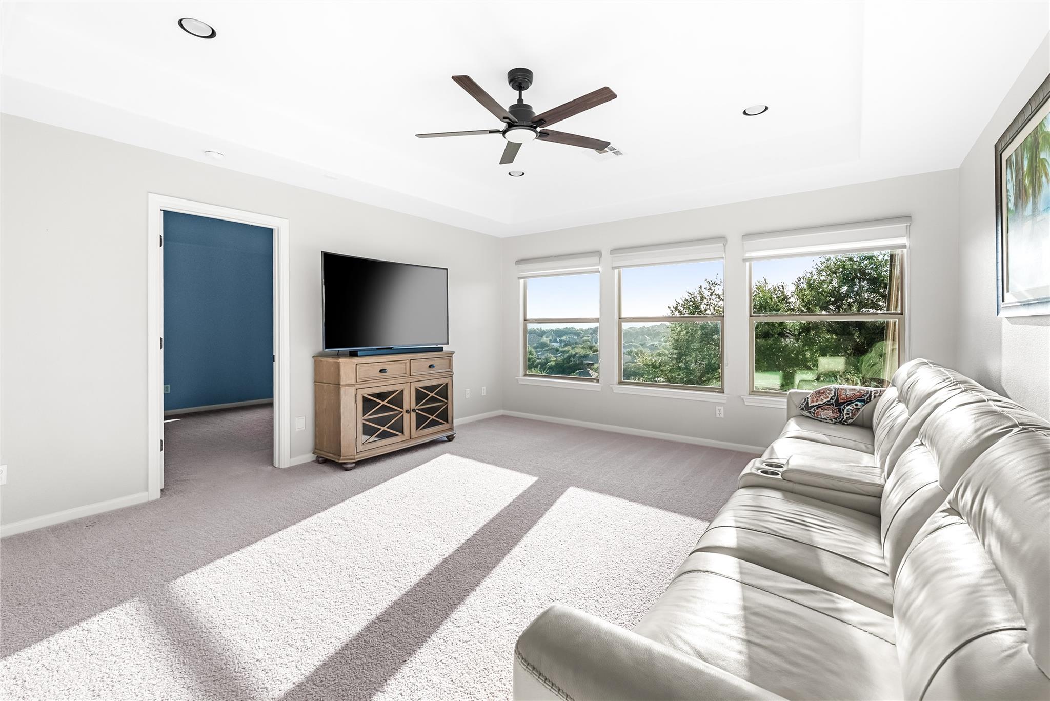 220 Mediterra PT