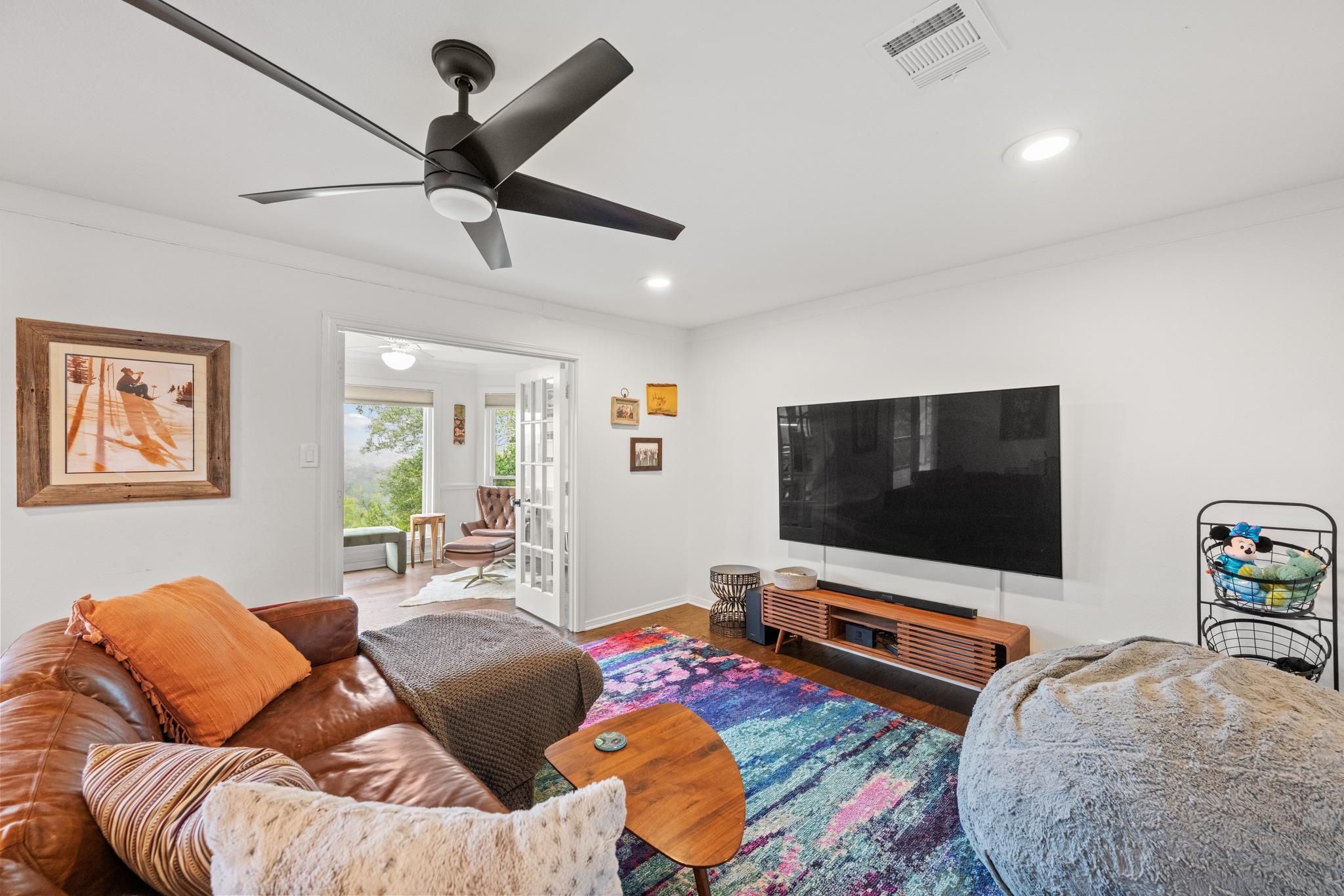 1528 Ben Crenshaw WAY