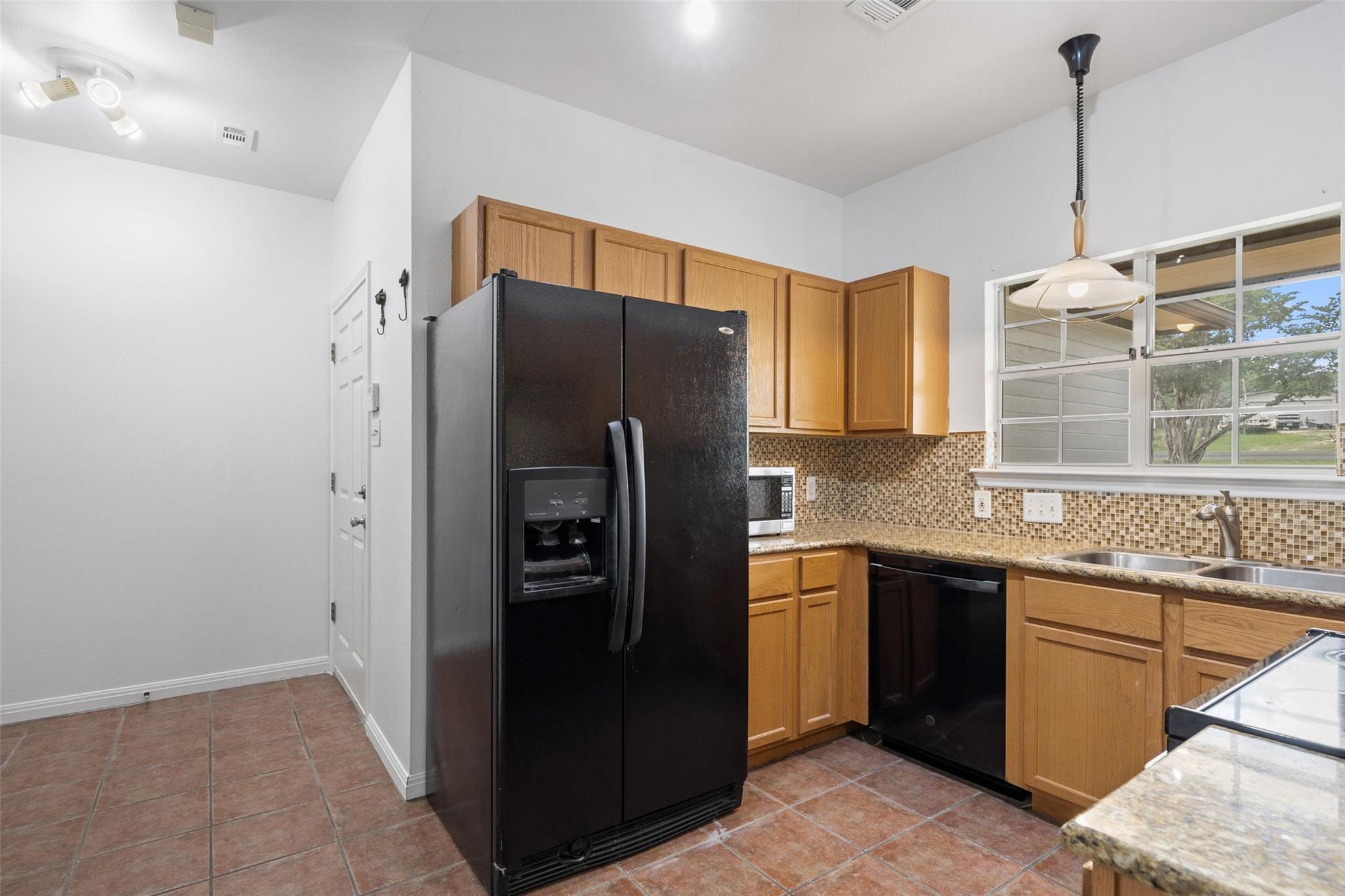 1301 S Quinlan Park RD