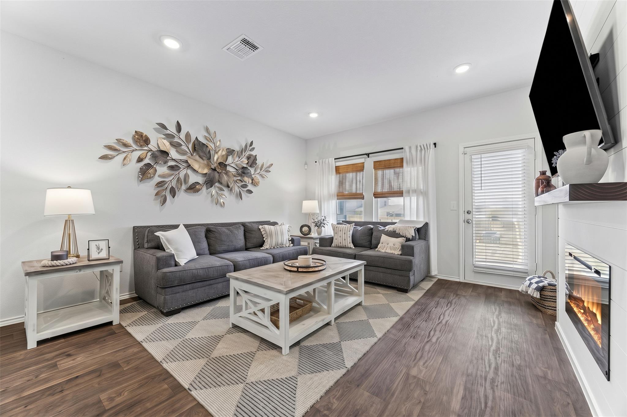 19300 Bear Grass DR