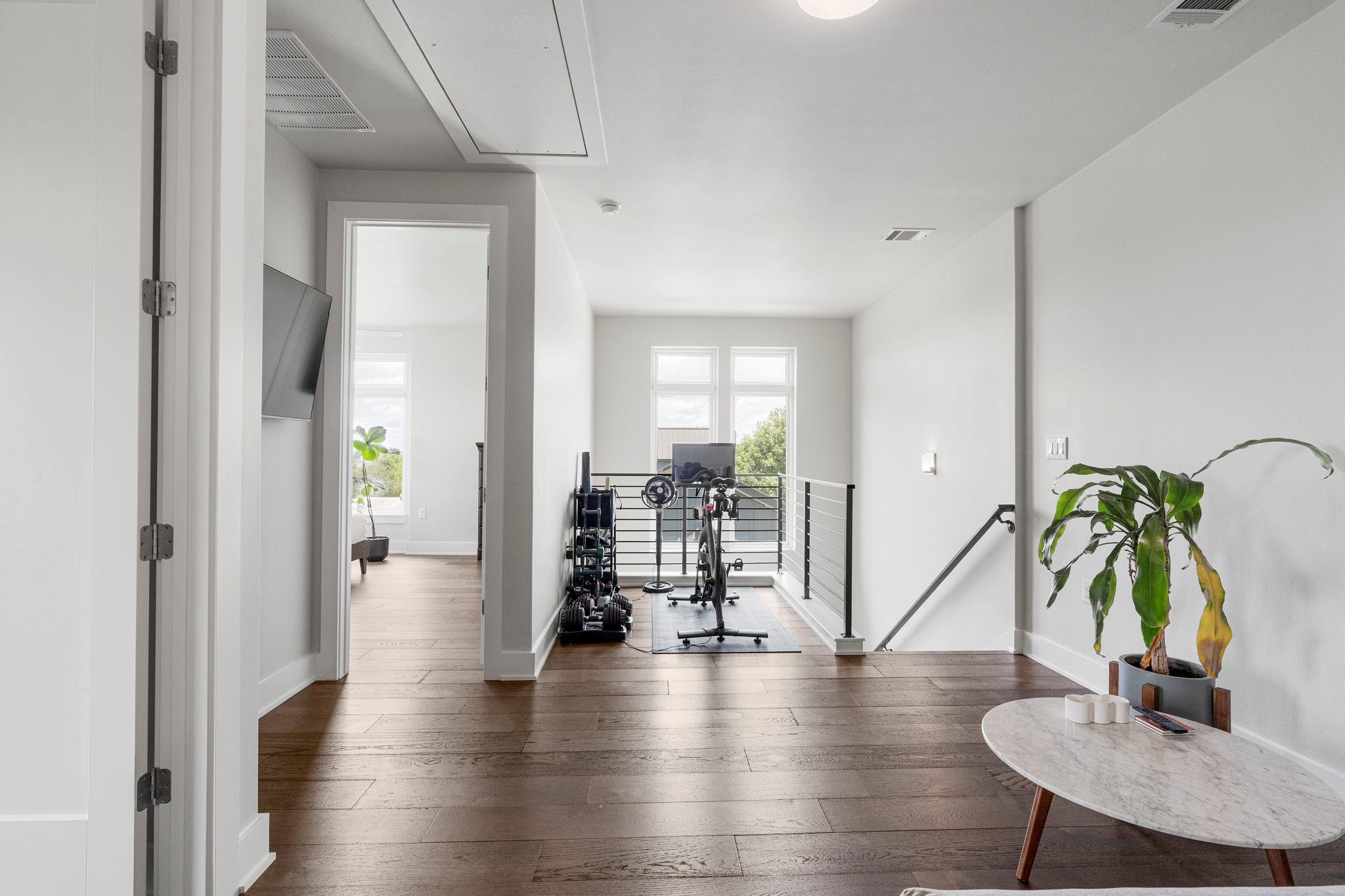 2103 Greenwood Ave # B Unit: Building 1, Unit B