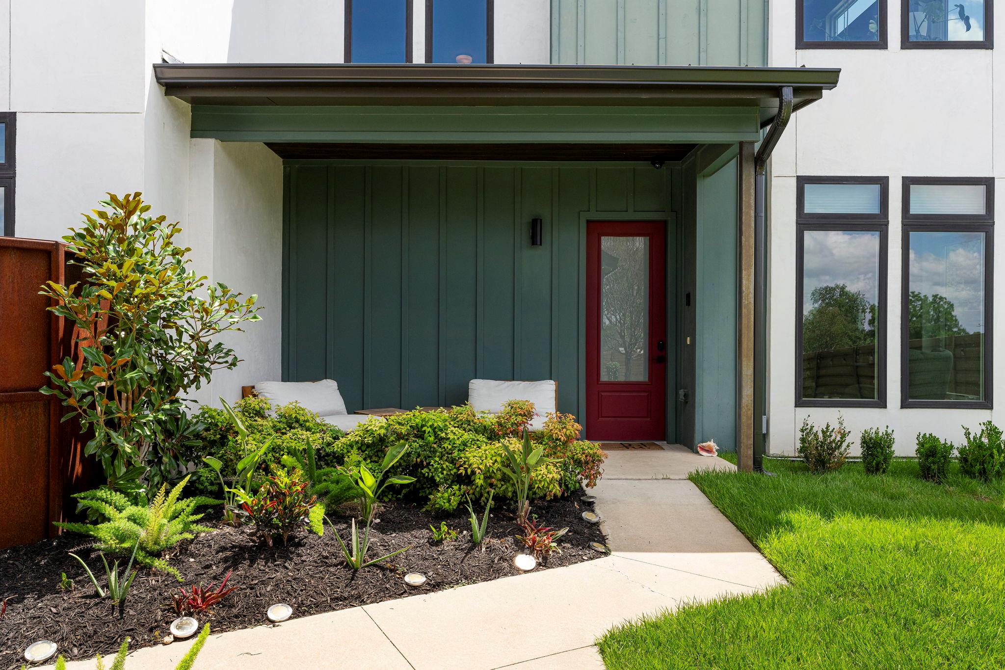 2103 Greenwood Ave # B Unit: Building 1, Unit B