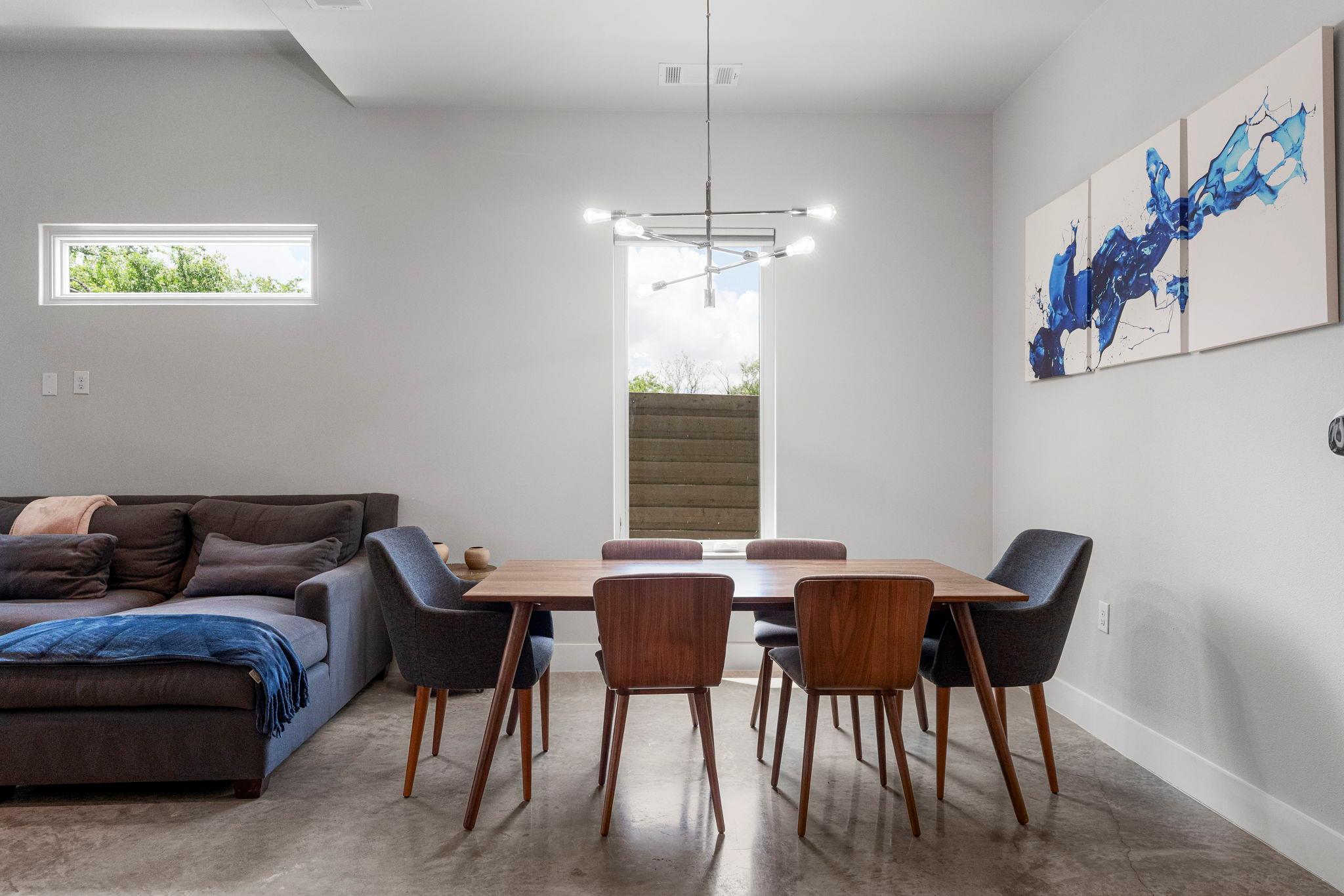 2103 Greenwood Ave # B Unit: Building 1, Unit B