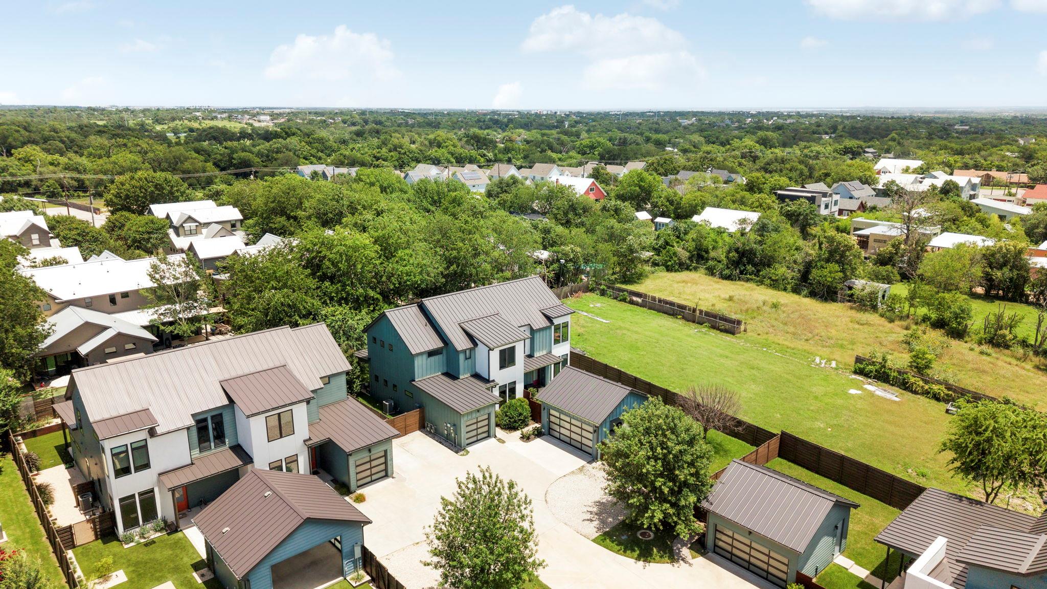 2103 Greenwood Ave # B Unit: Building 1, Unit B
