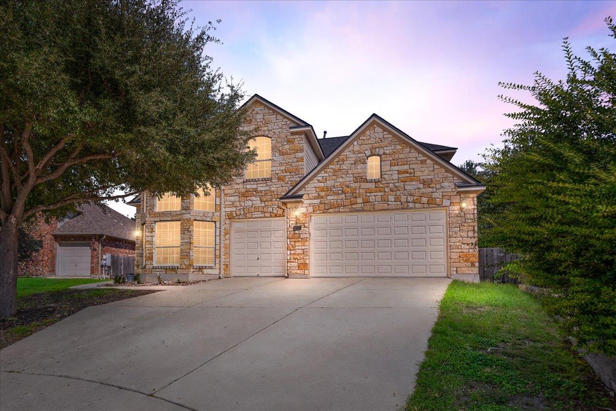 1602 Purple Sage DR