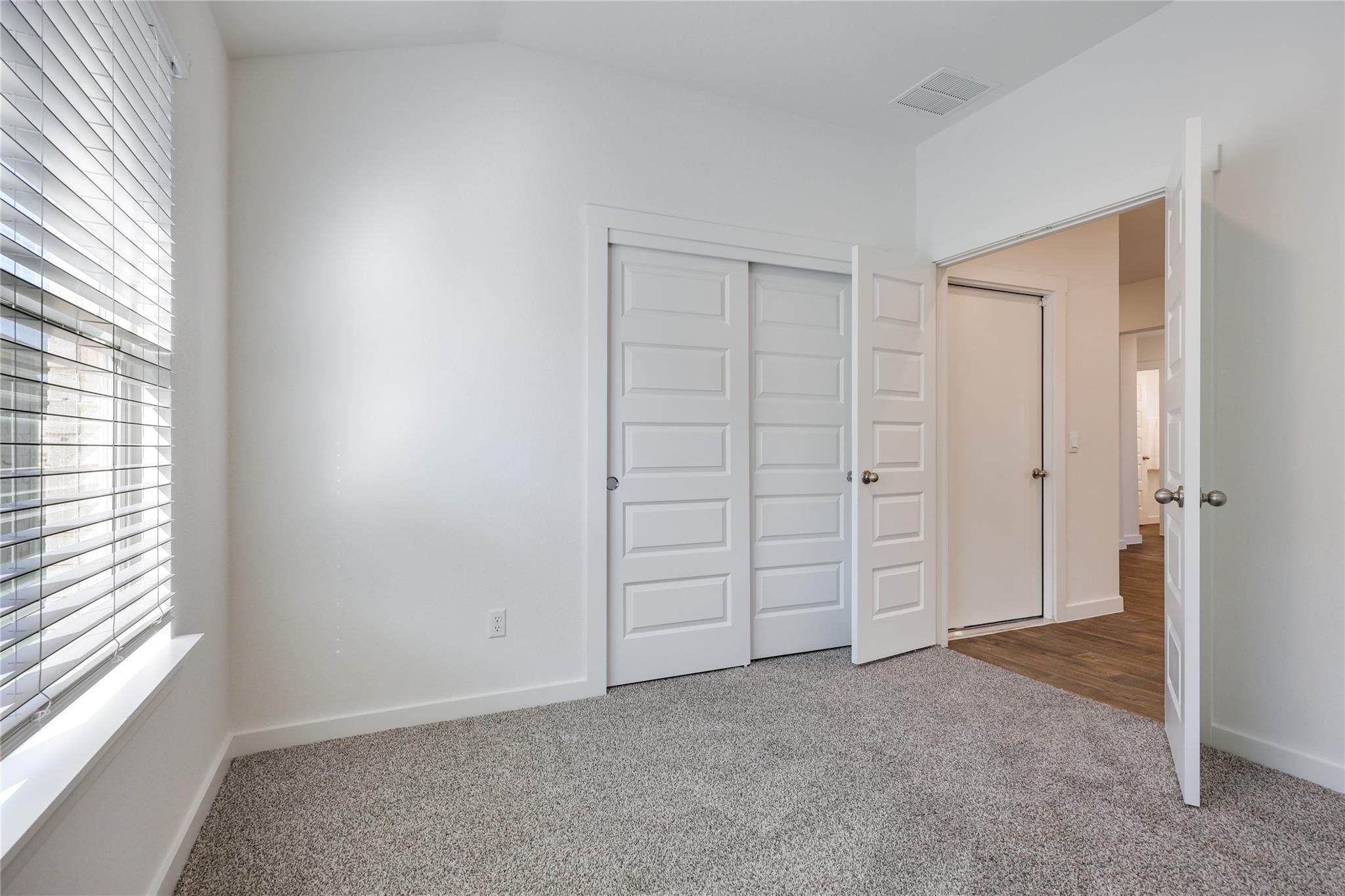 332 Pedernales LN