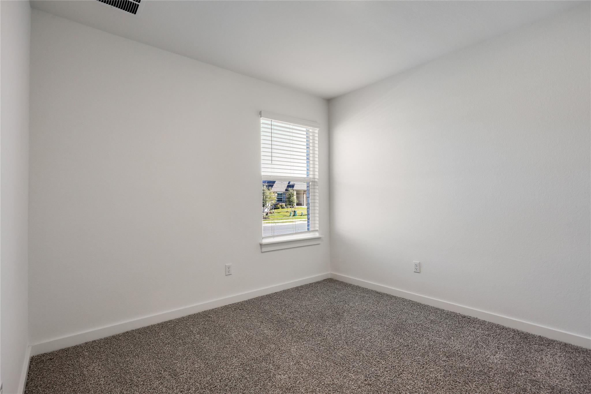 332 Pedernales LN
