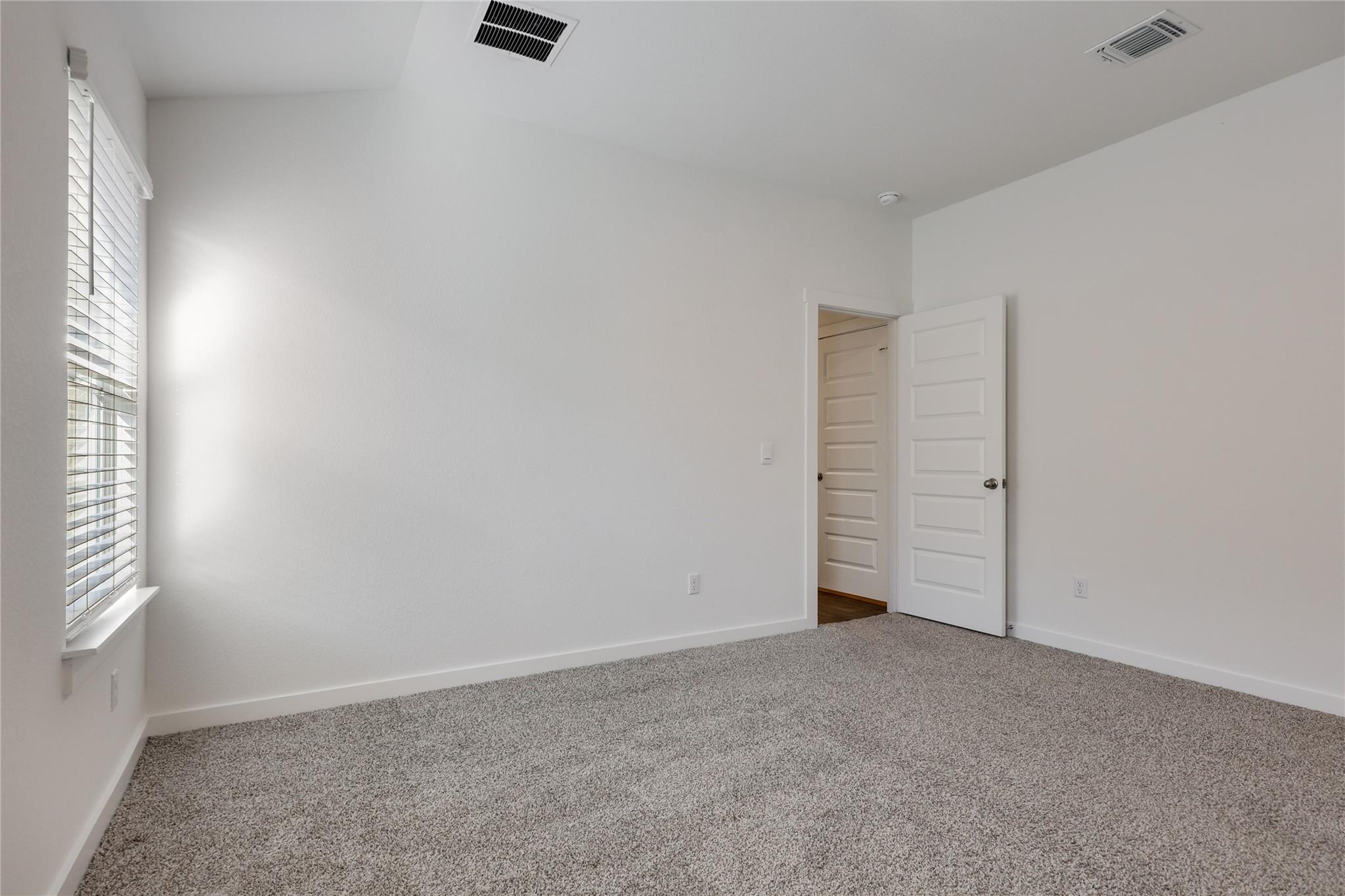 332 Pedernales LN