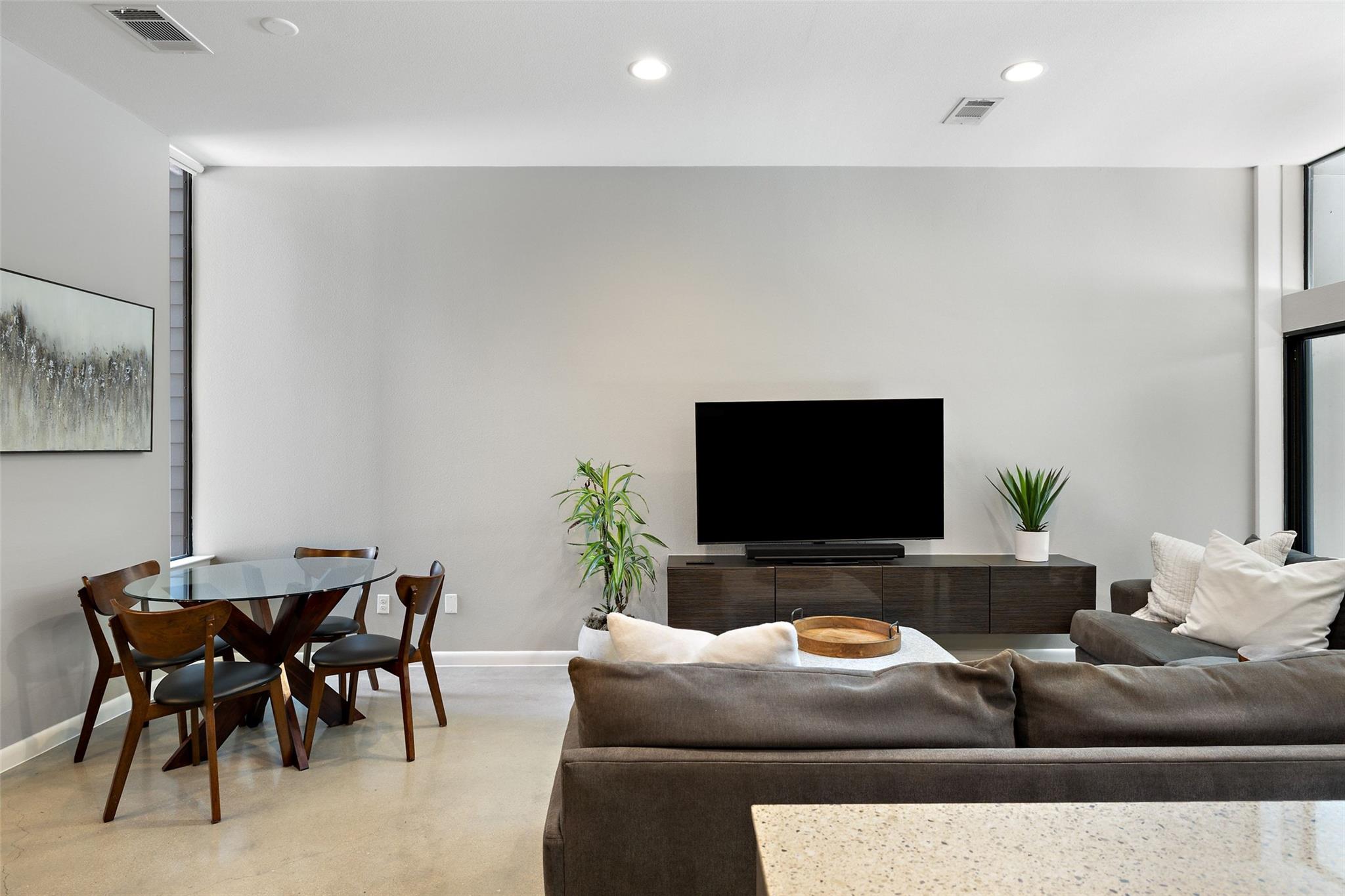 3408 Charlotte Rose DR