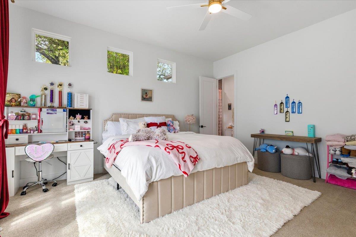 101 Onion Creek LN