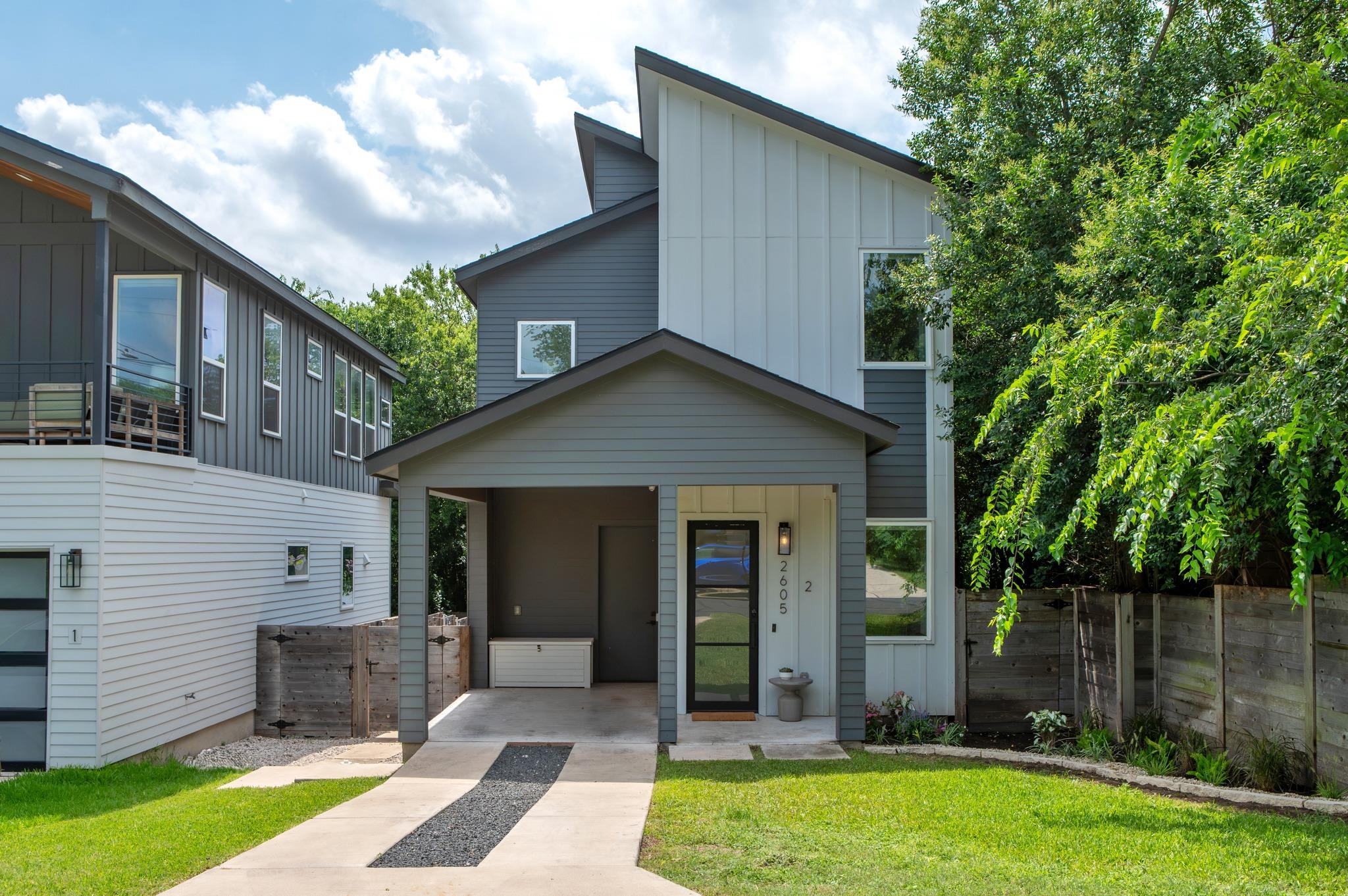 2605 S 2nd ST # 2