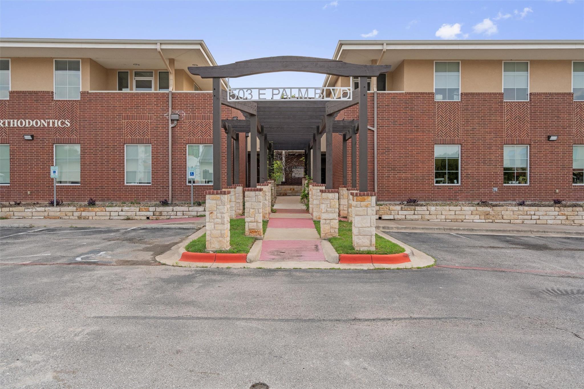 503 Palm Valley BLVD E # 210