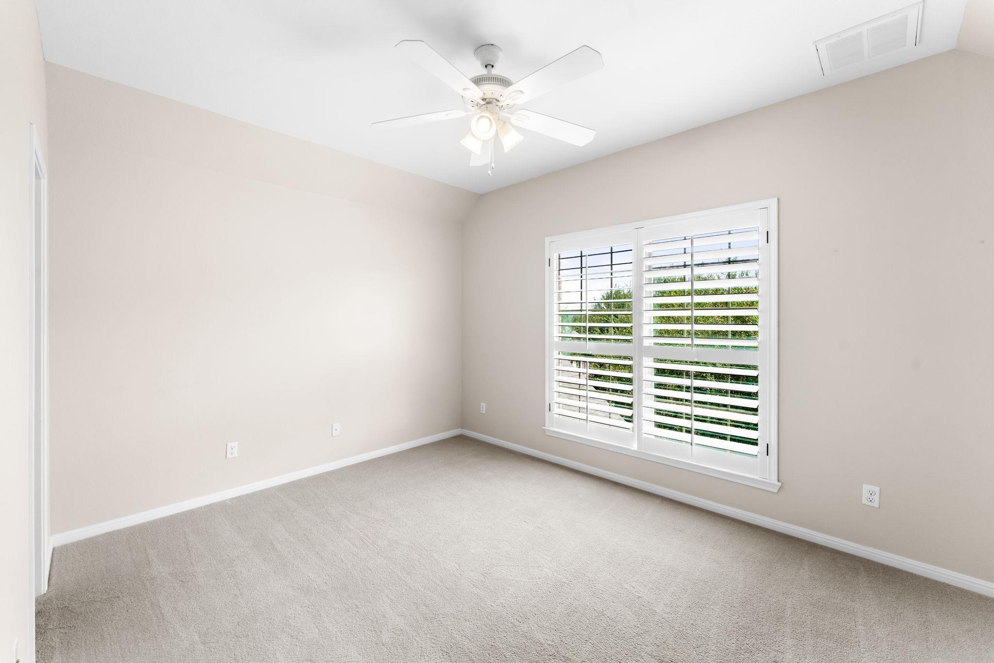 12025 Montclair BND