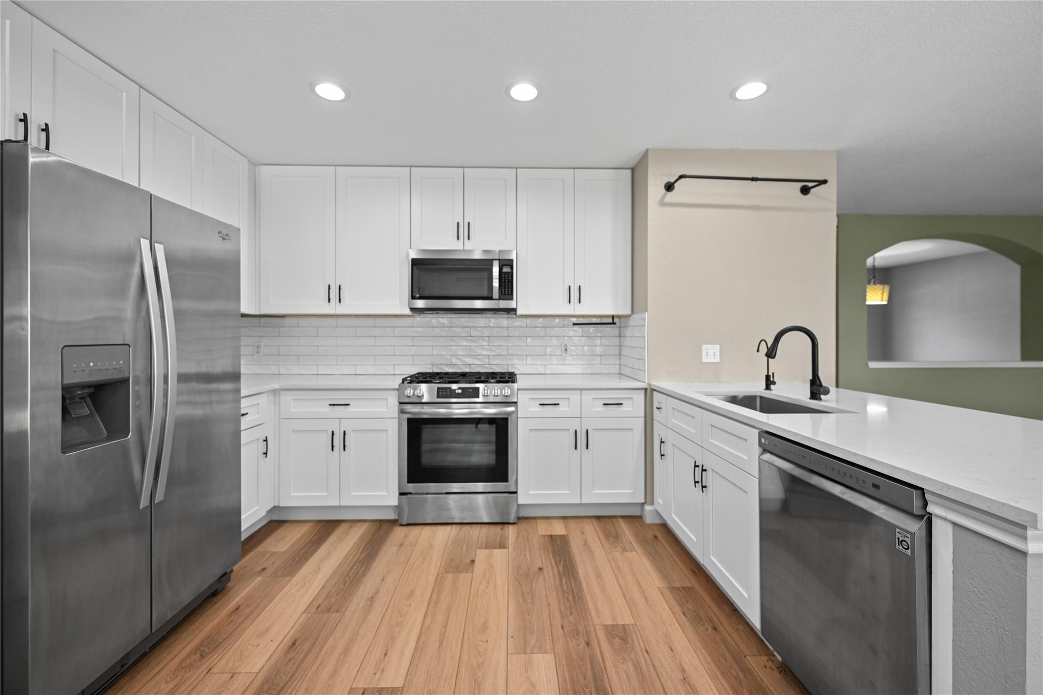 1603 Jennifer CT