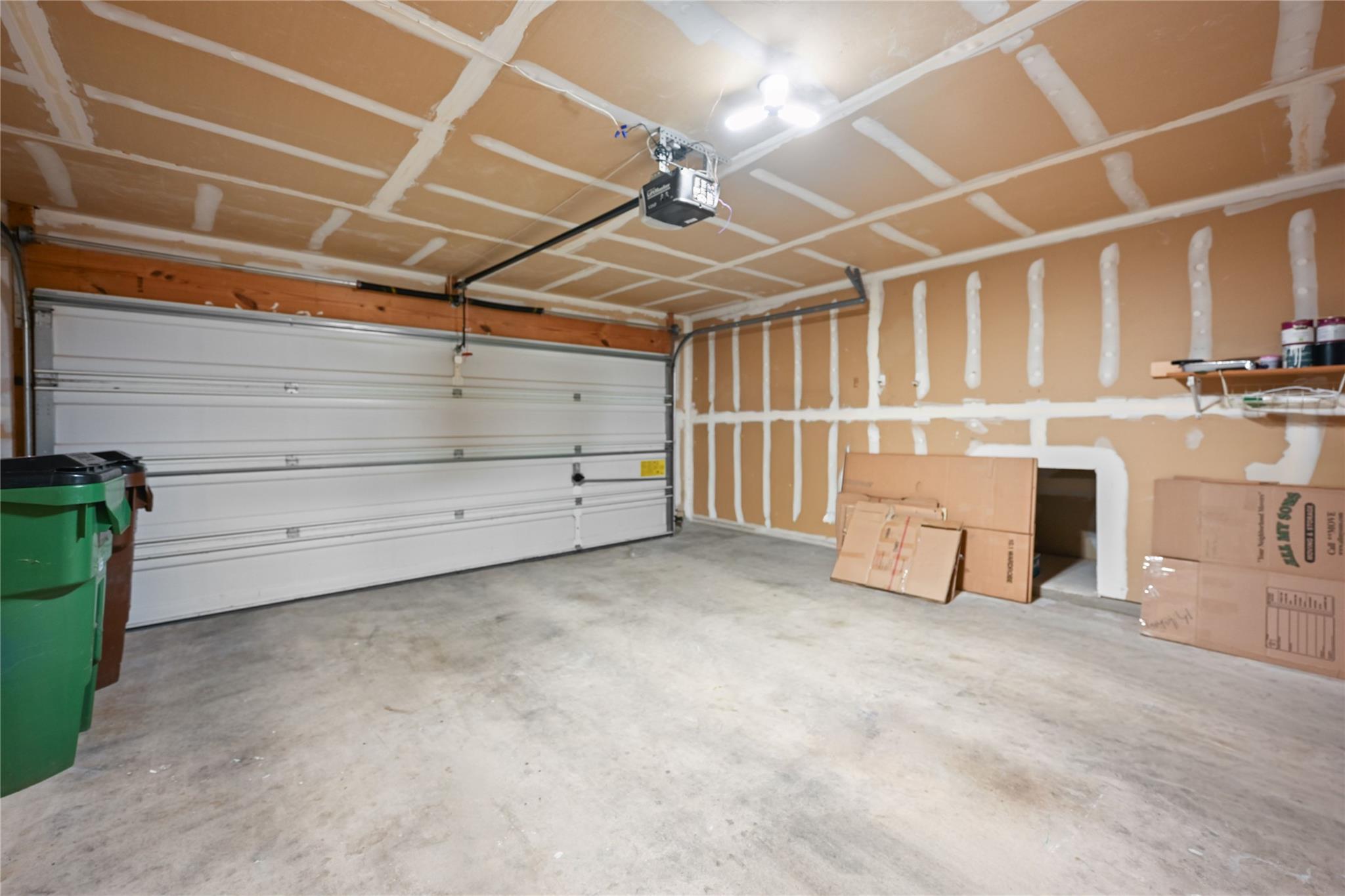 1603 Jennifer CT