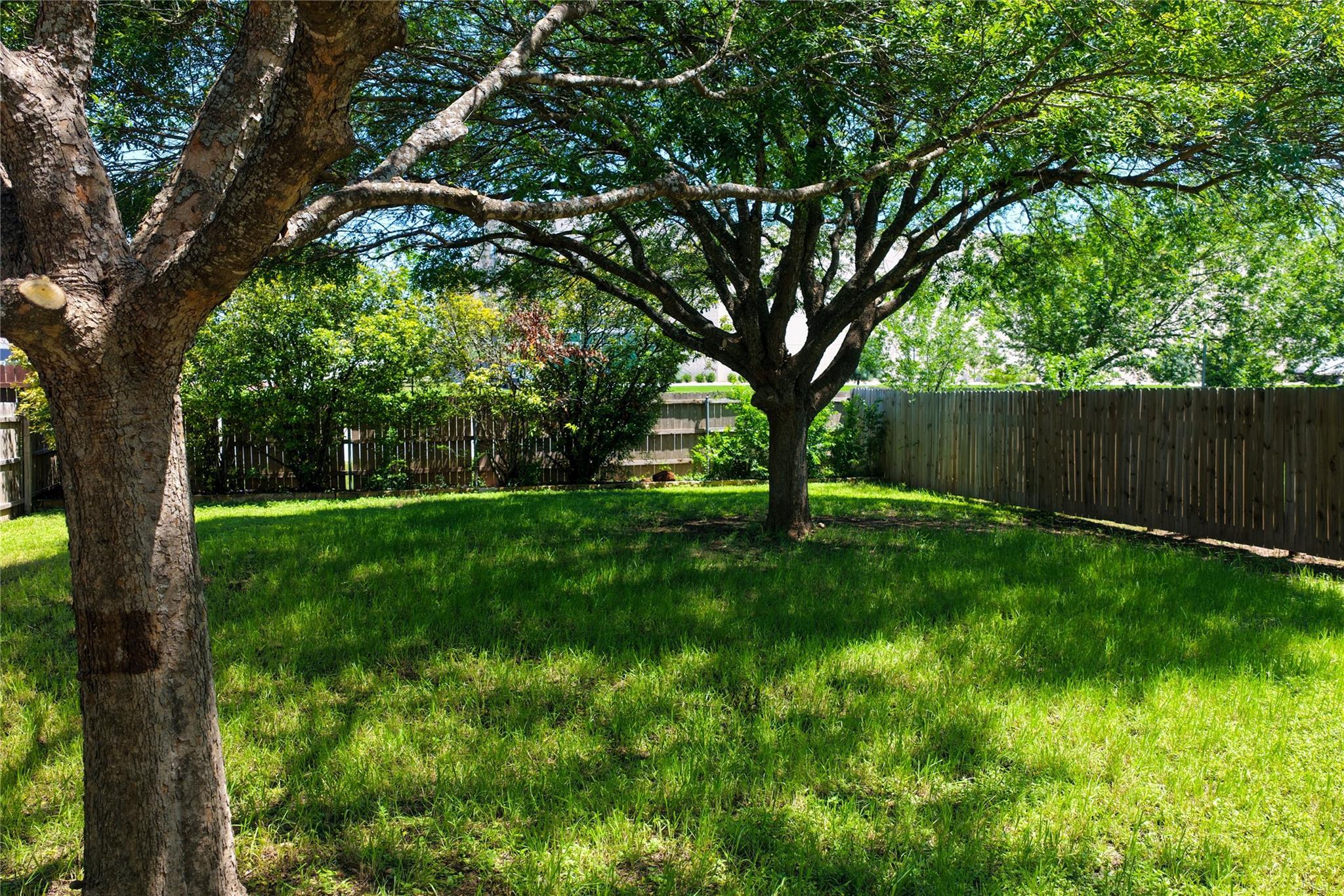 1603 Jennifer CT