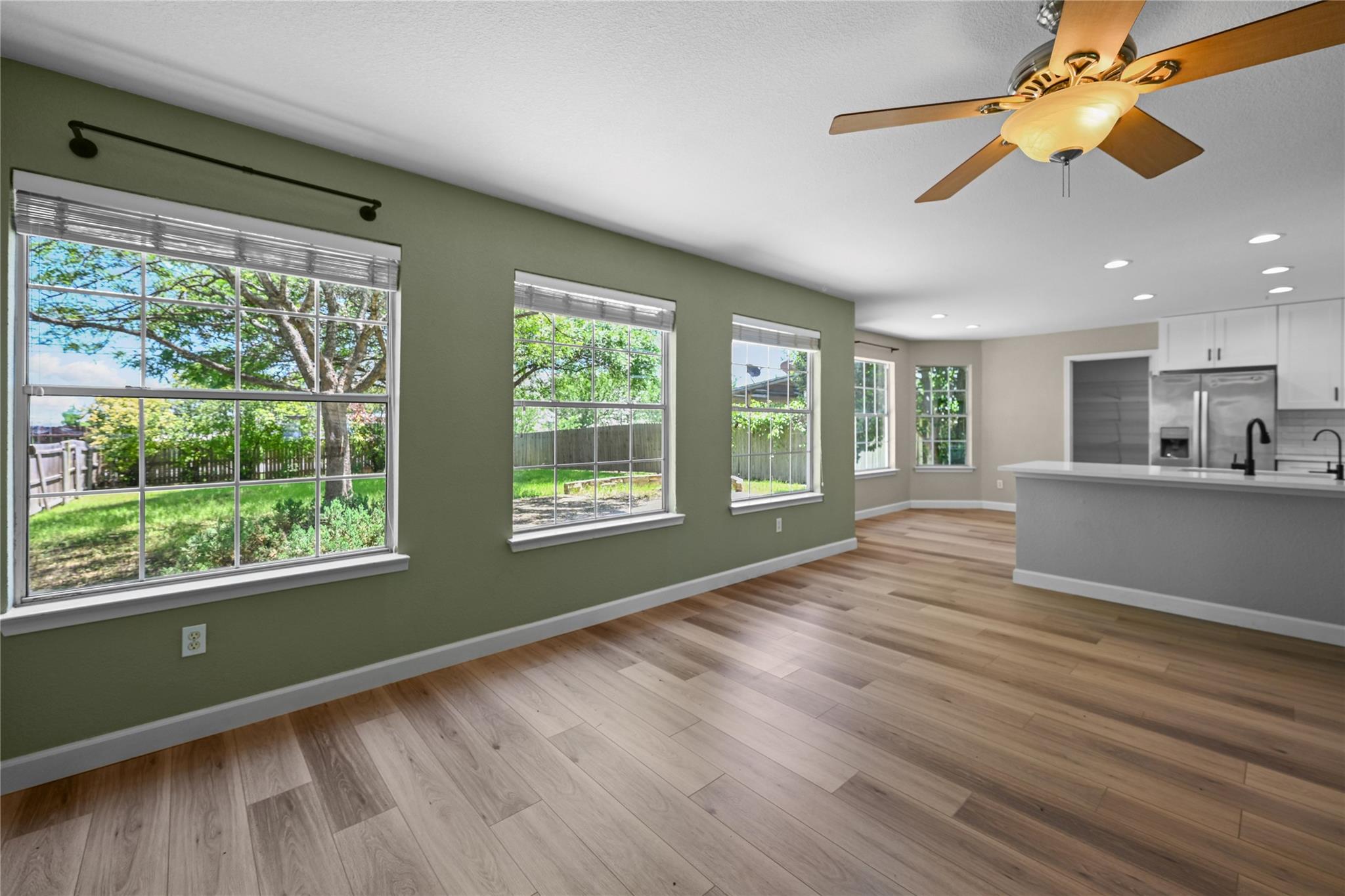 1603 Jennifer CT