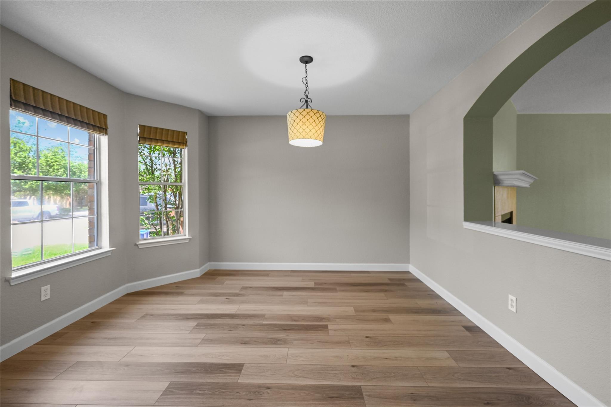 1603 Jennifer CT