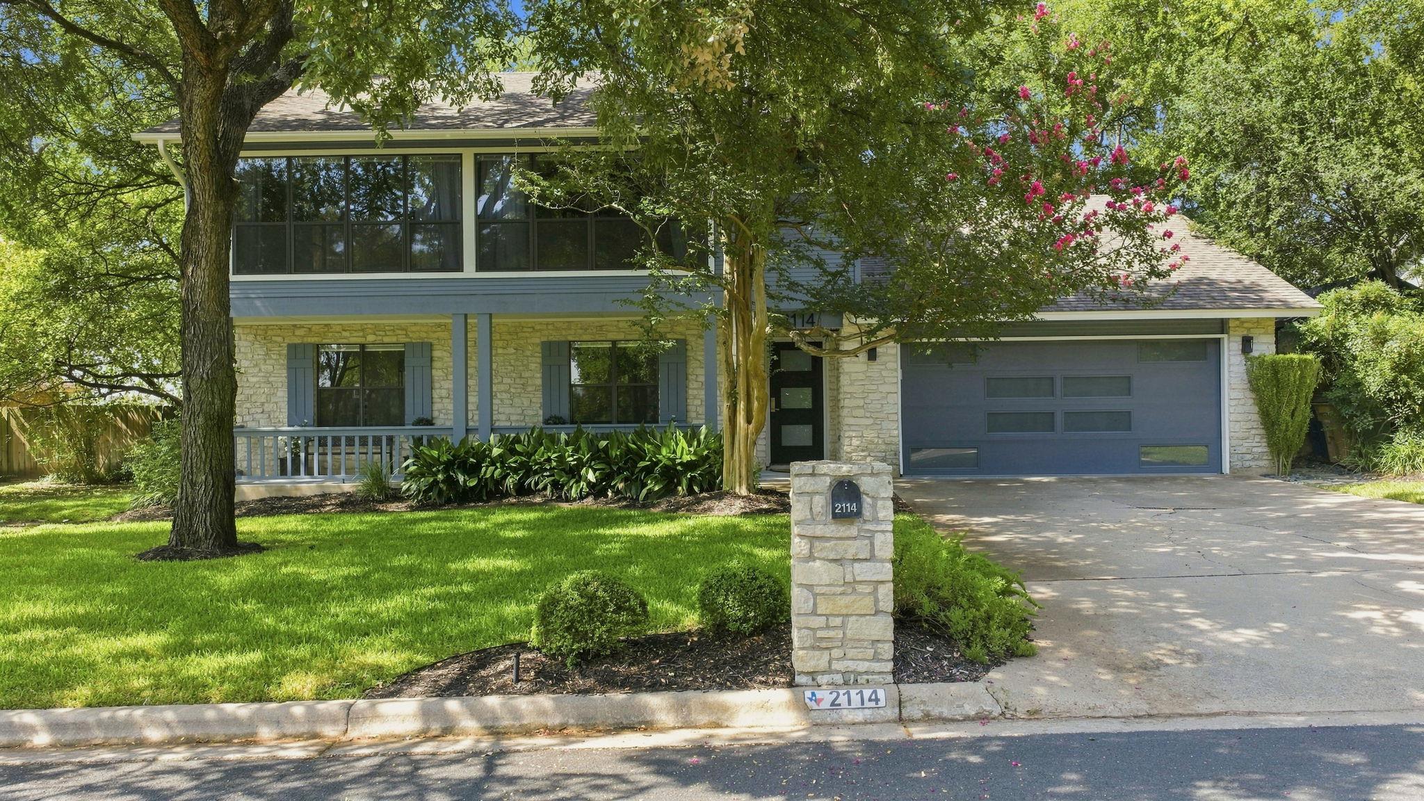 2114 Wychwood DR