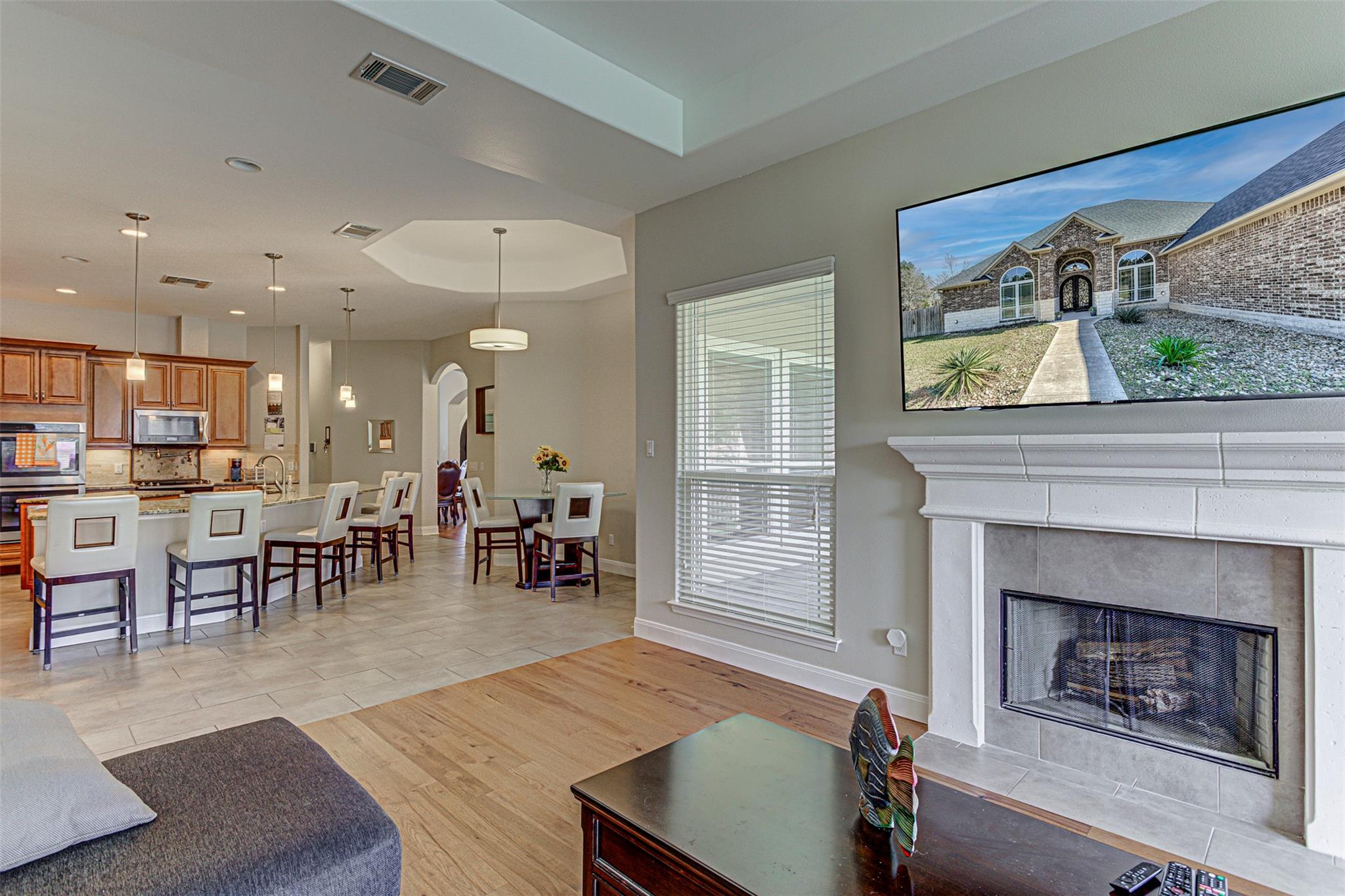 105 Arbors CIR