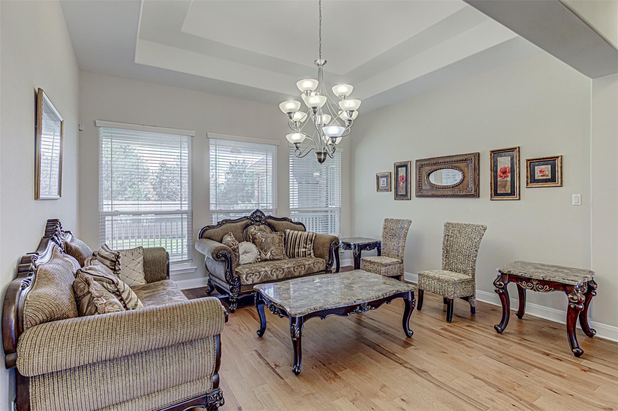 105 Arbors CIR