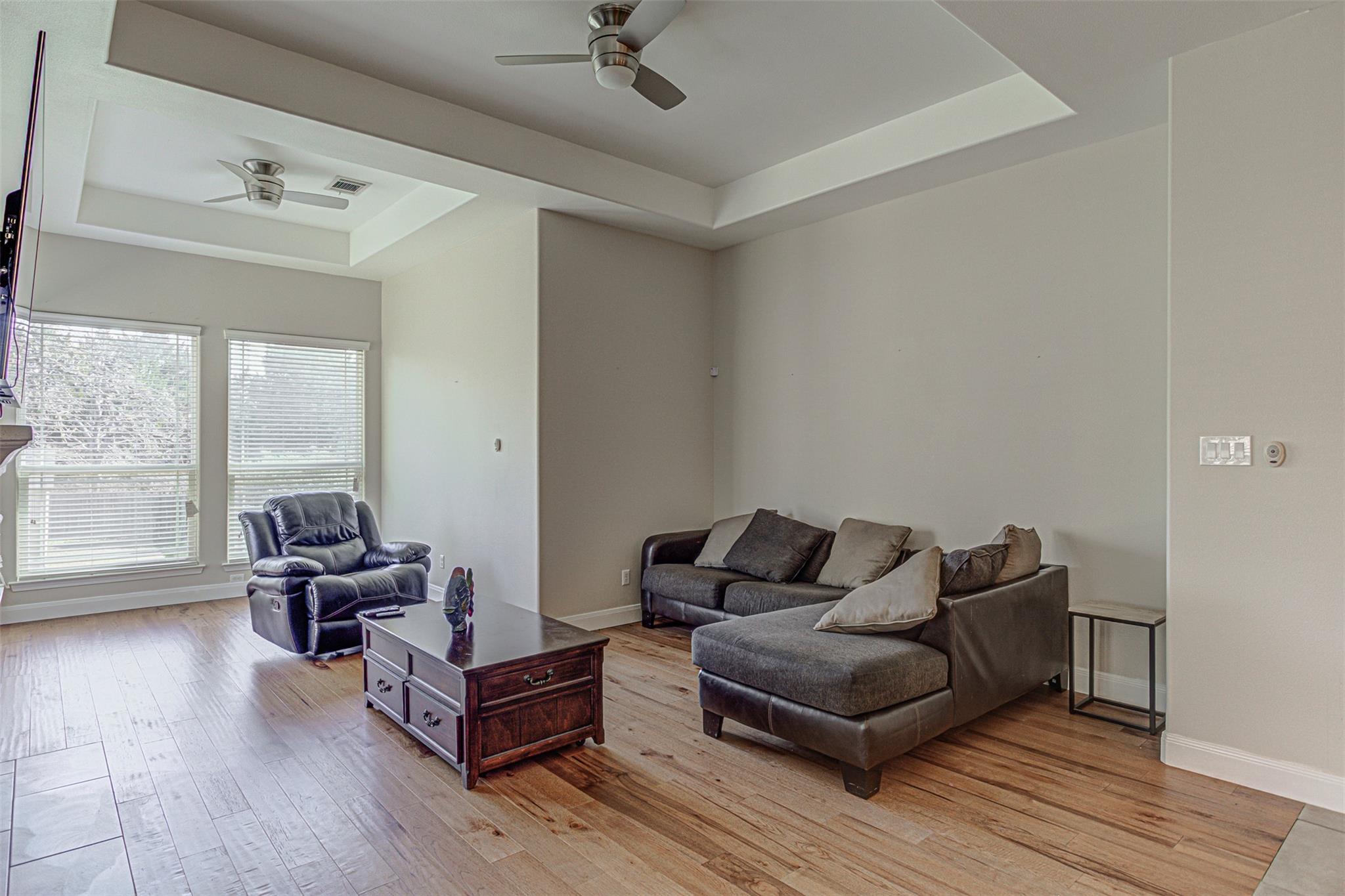 105 Arbors CIR