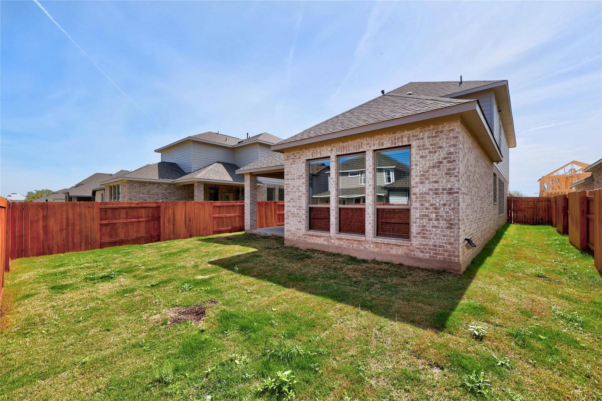 105 Danielson ST