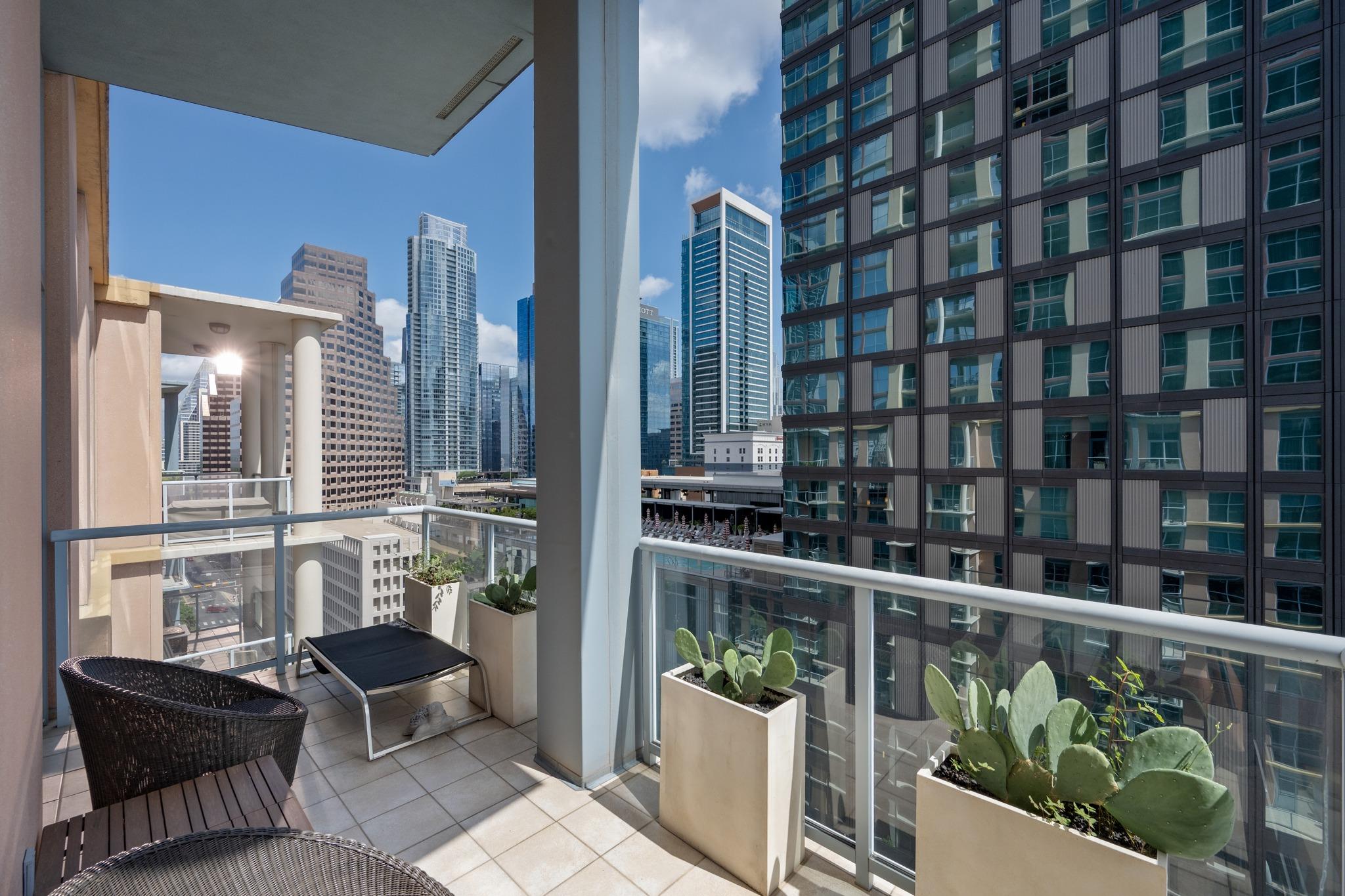 98 San Jacinto BLVD # 1306