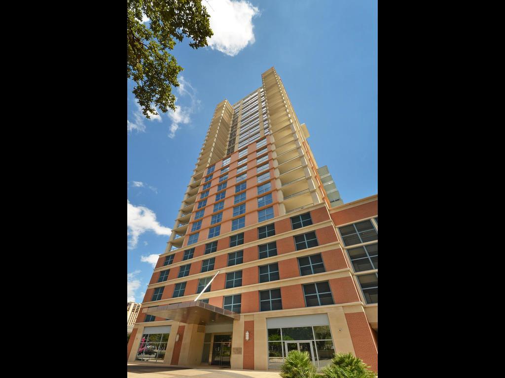 98 San Jacinto BLVD # 1306
