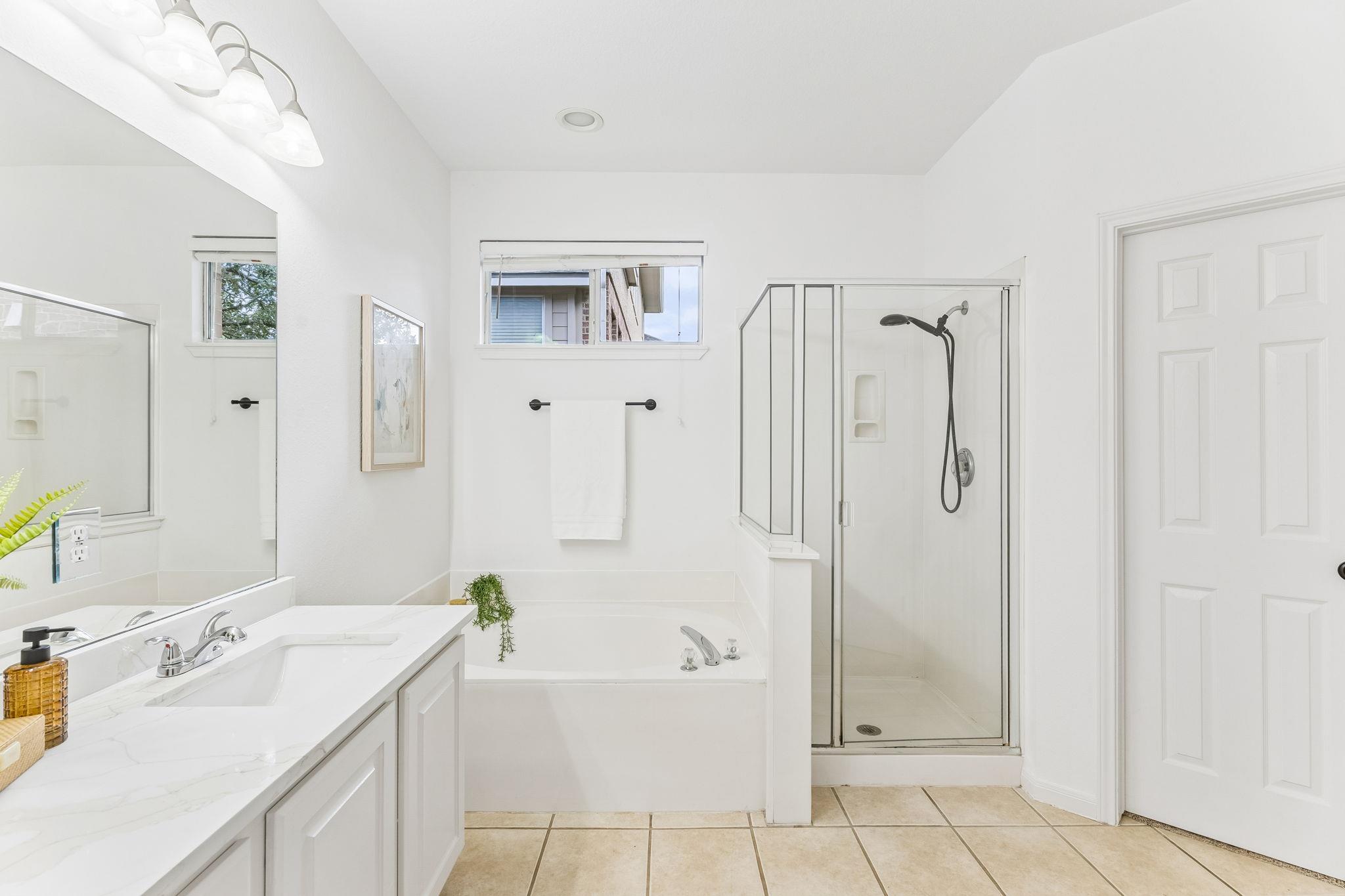 2107 Tattler DR