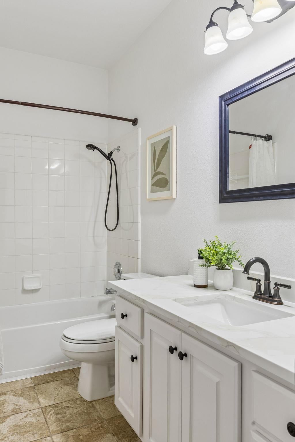 2107 Tattler DR