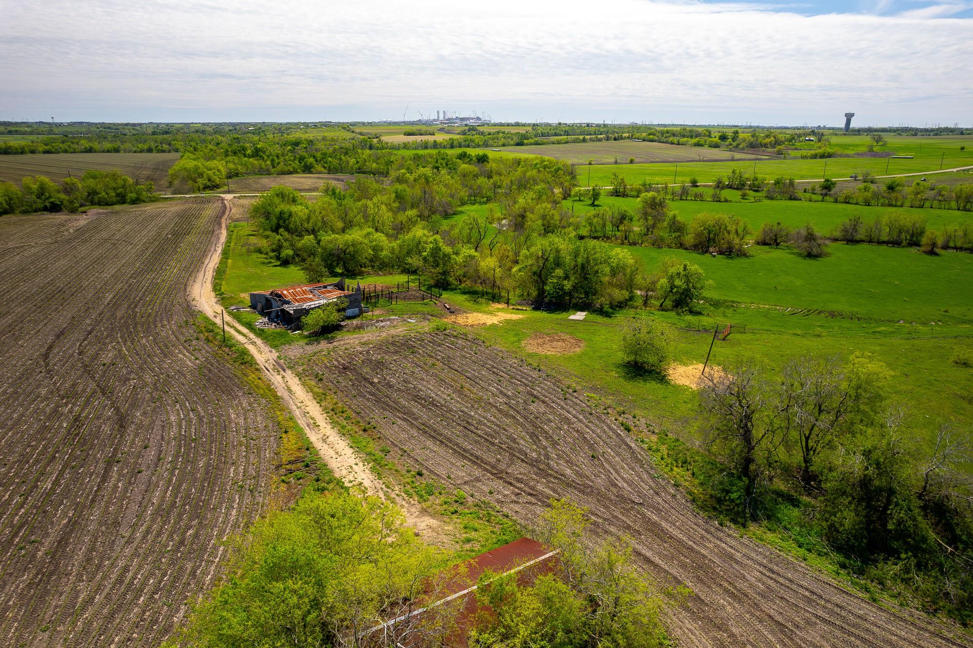 901 County Road 398